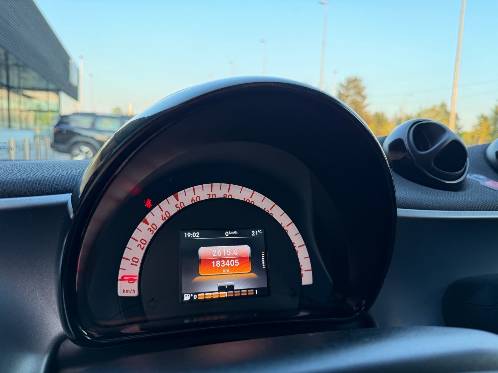 Smart Fortwo 453 - 0.9Turbo/BrabusOptik/66kw/Reg02-2027, fotografija 20