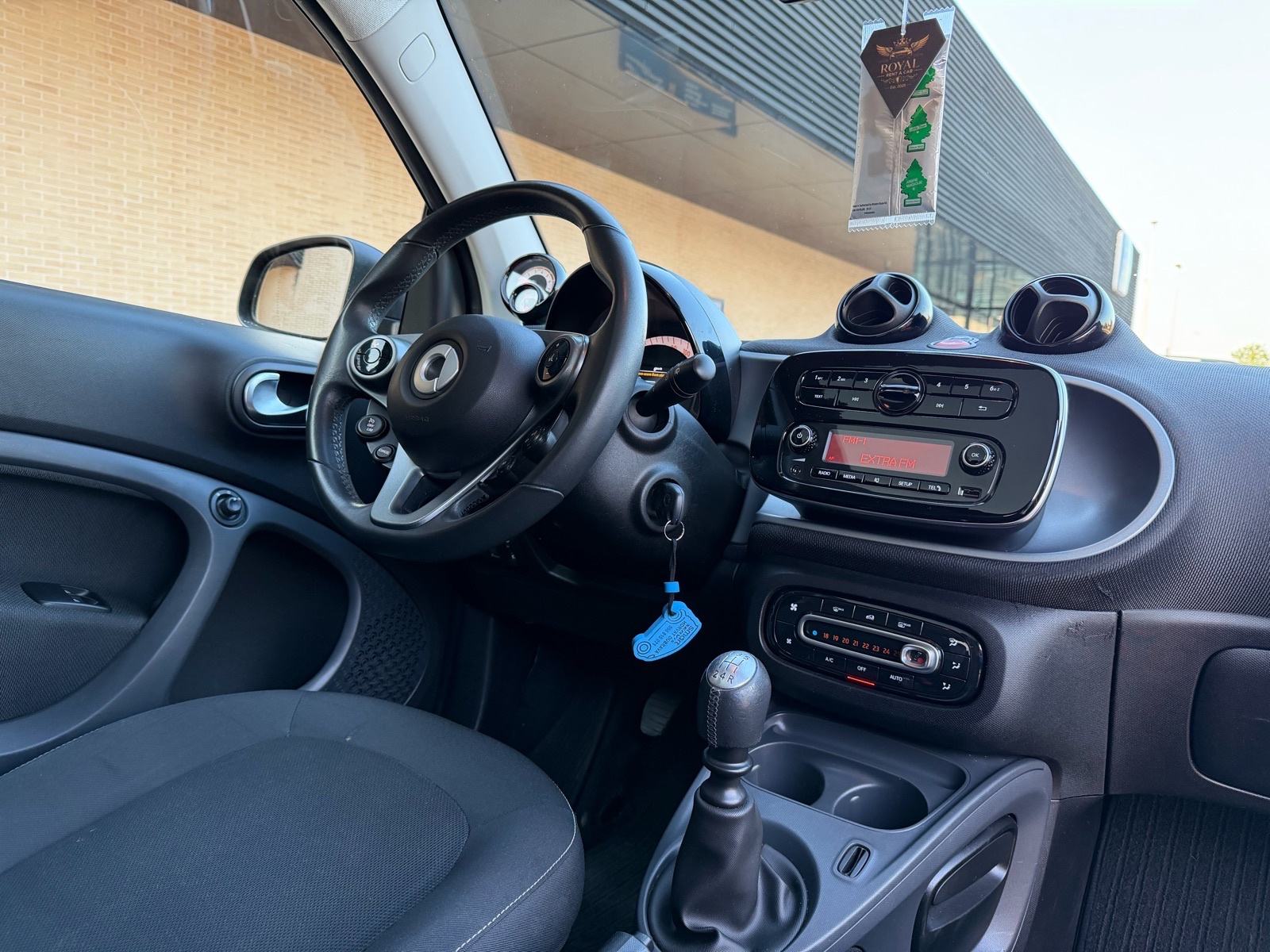 Smart Fortwo 453 - 0.9Turbo/BrabusOptik/66kw/Reg02-2027, fotografija 15