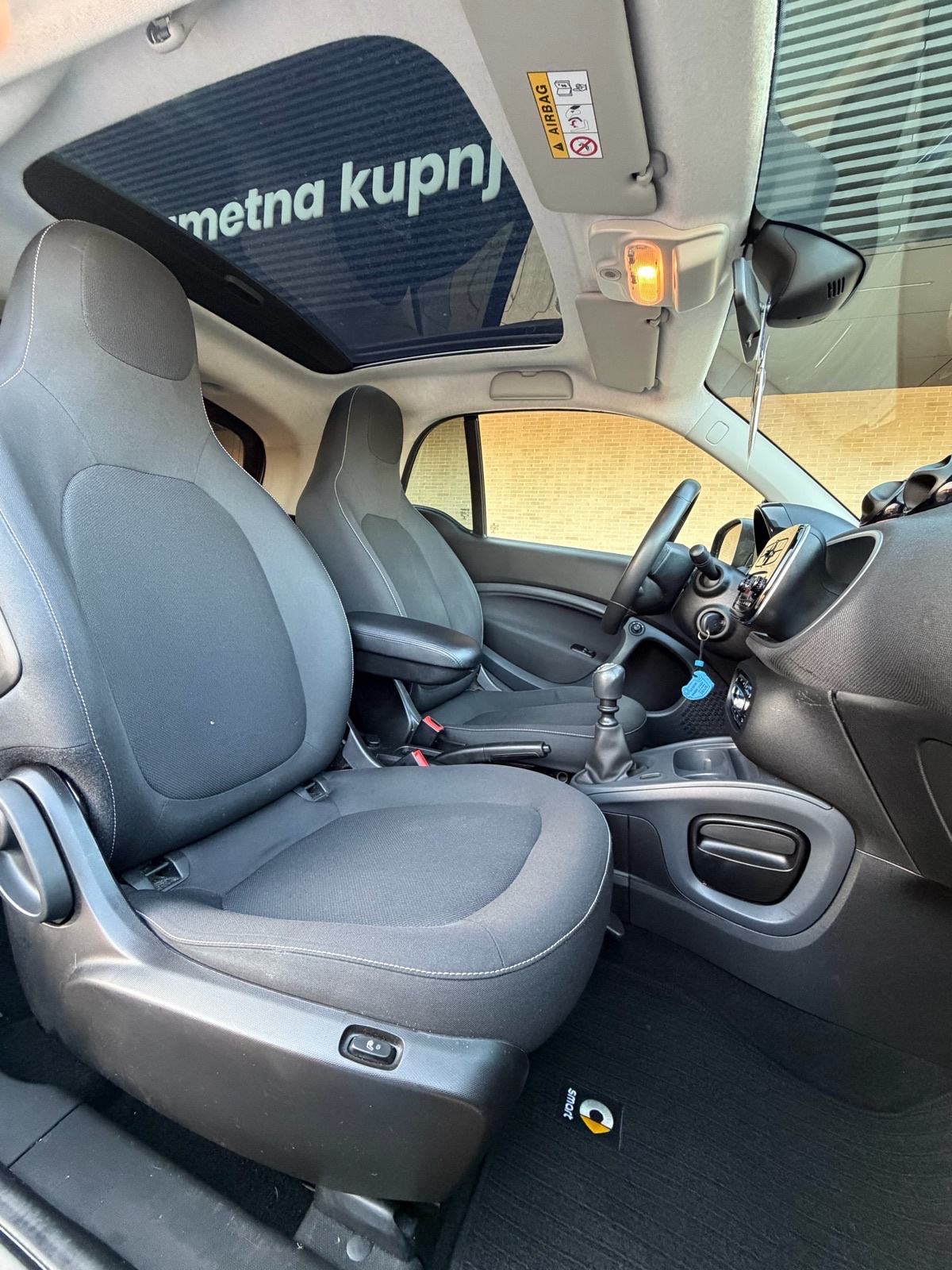 Smart Fortwo 453 - 0.9Turbo/BrabusOptik/66kw/Reg02-2027, fotografija 16