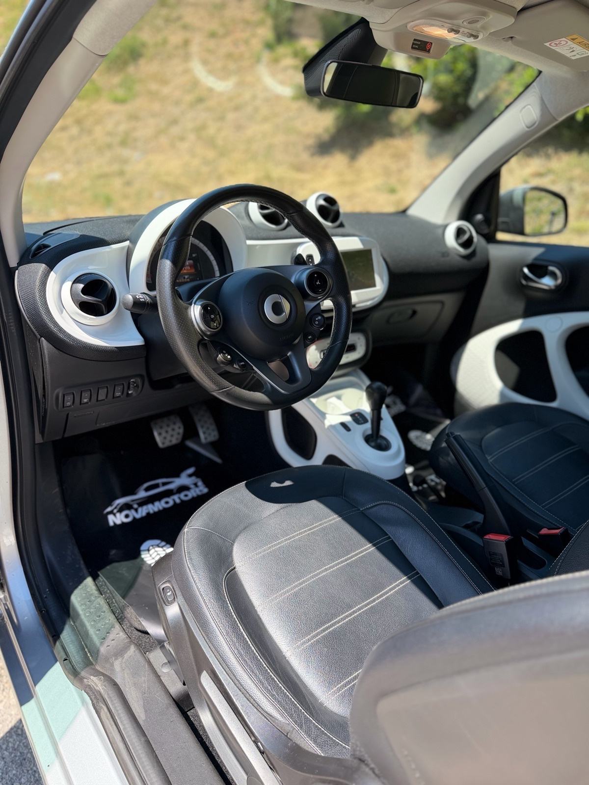 Smart Fortwo Automatik Pano Navi F1 Led PDC, fotografija 11