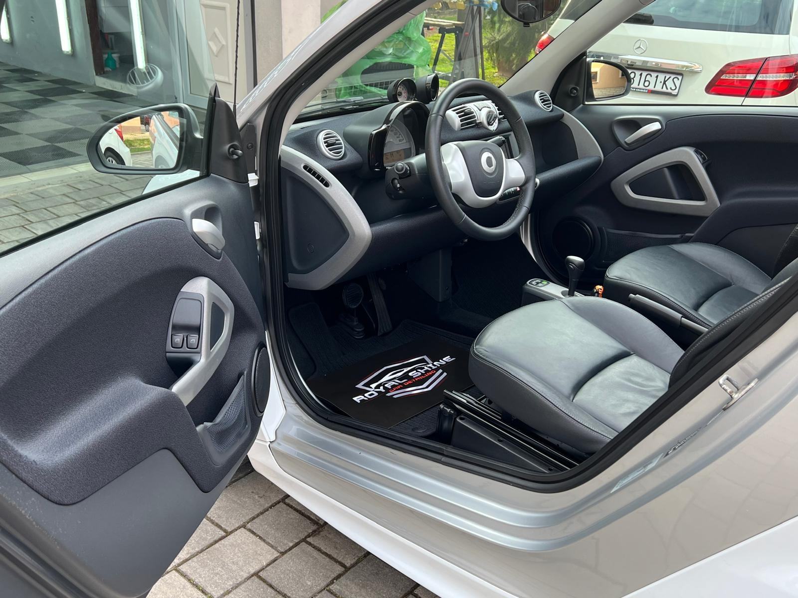 Smart fortwo cabrio 1.0 benzin automatik, fotografija 14