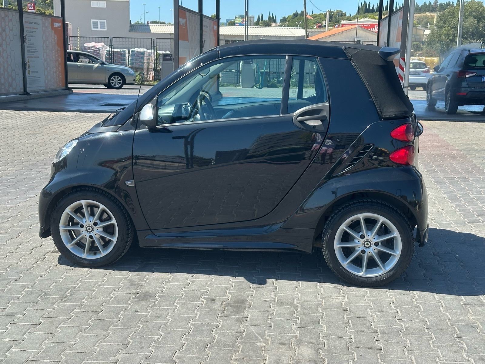 Smart fortwo CABRIO, navigacija, SERVO, zamjena za jeftinije uz doplat, fotografija 5