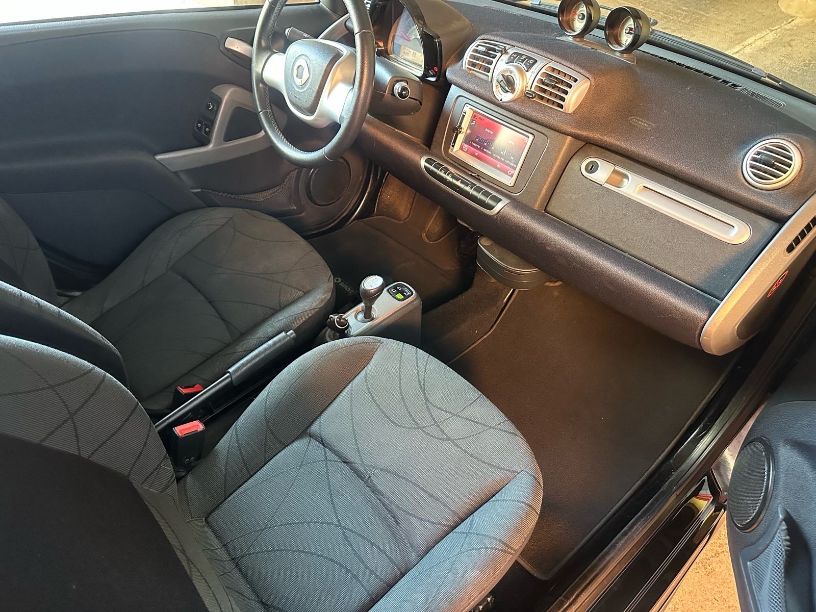 Smart fortwo CABRIO, navigacija, SERVO, zamjena za jeftinije uz doplat, fotografija 18
