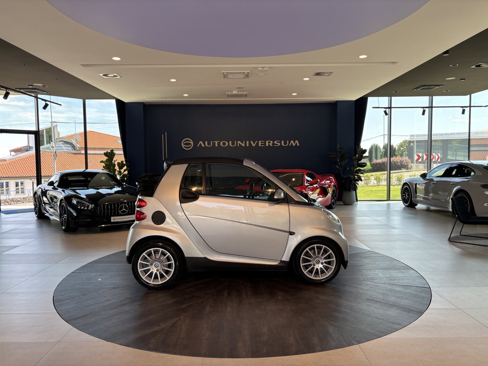 Smart ForTwo Cabrio Passion Automatic - klima, servo, alu 15", fotografija 6