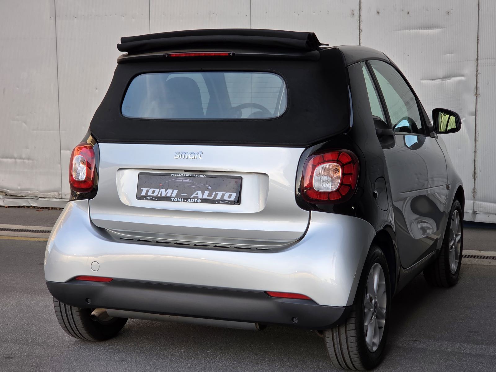 Smart fortwo cabrio TURBO 90KS automatik,LED,AUTOM.KLIMA,NAVIGACIJA, fotografija 14