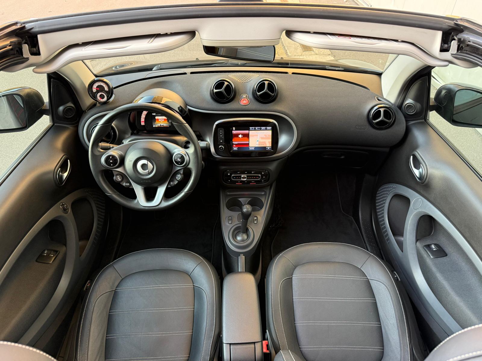 Smart fortwo cabrio TURBO 90KS,NAVI,AUTOMATSKA KLIMA,LED,KOŽA,PDC, fotografija 16