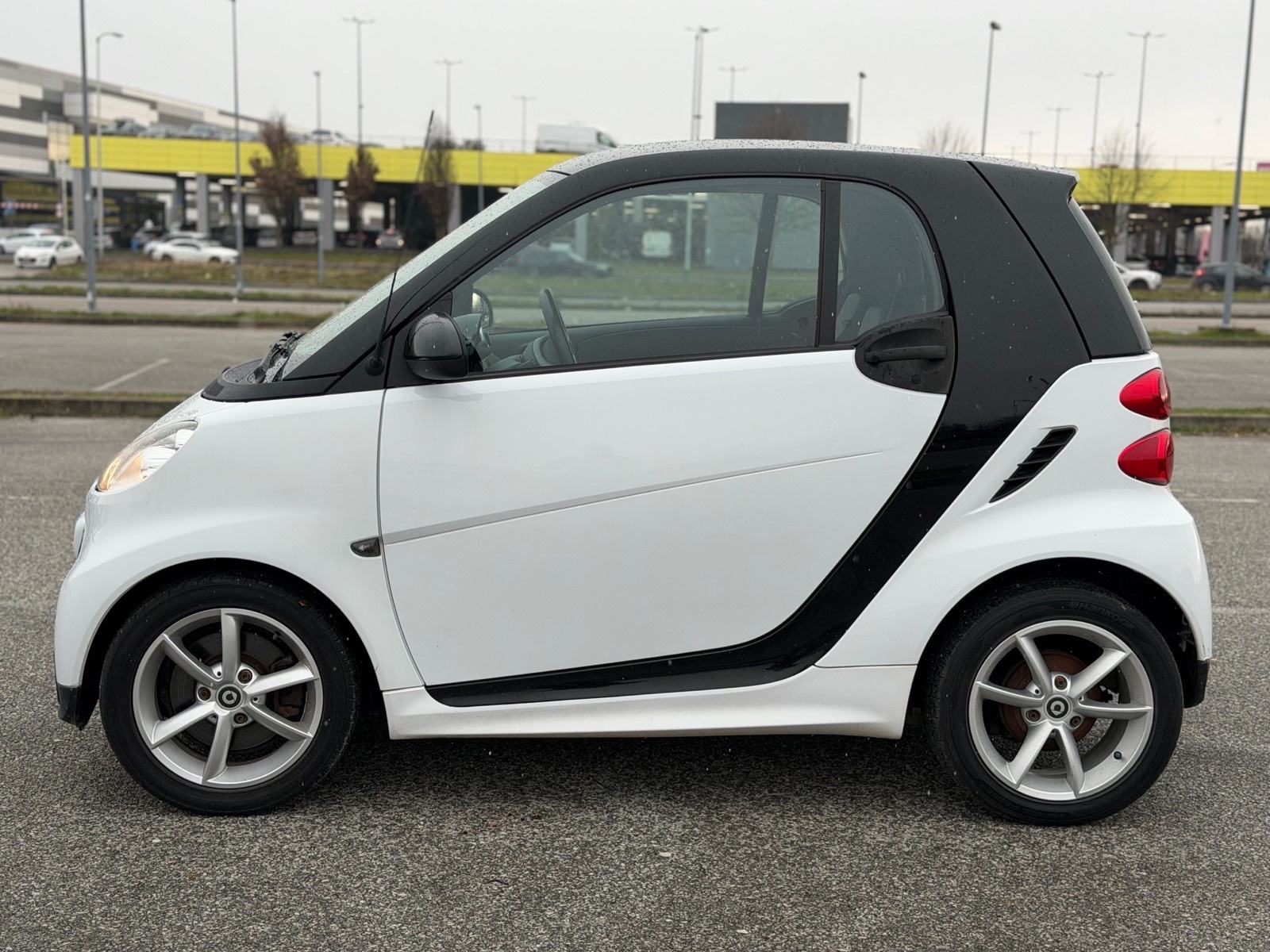 Smart fortwo cdi automatik redizajn navi klima, fotografija 5
