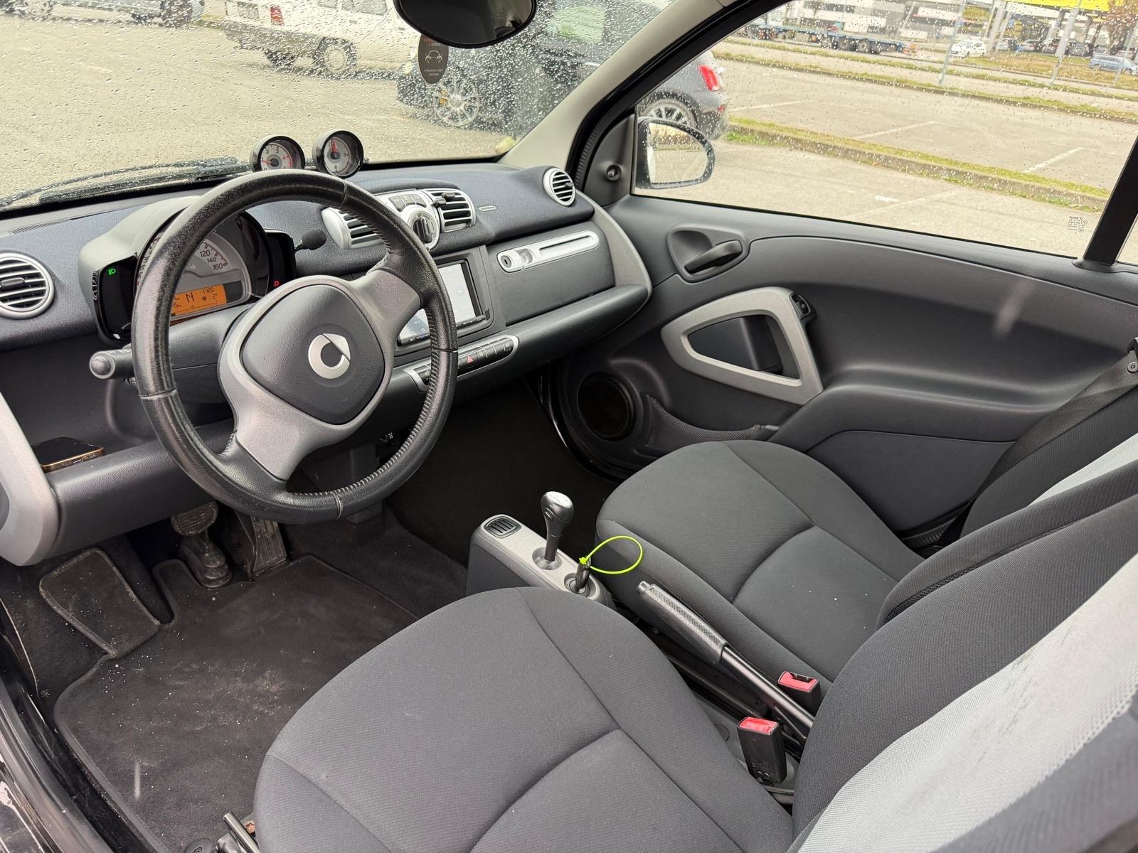 Smart fortwo cdi automatik redizajn navi klima, fotografija 9