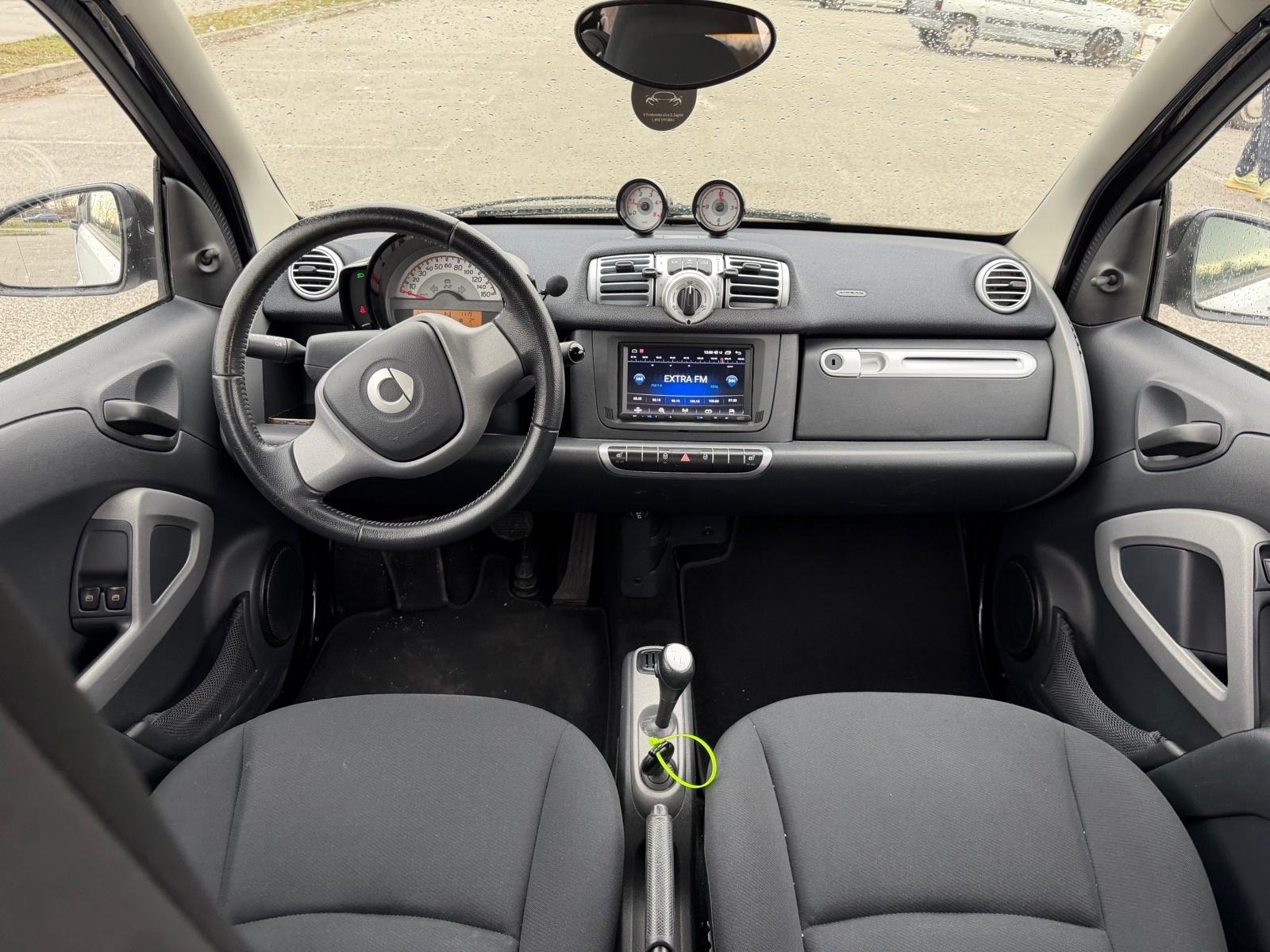 Smart fortwo cdi automatik redizajn navi klima, fotografija 10
