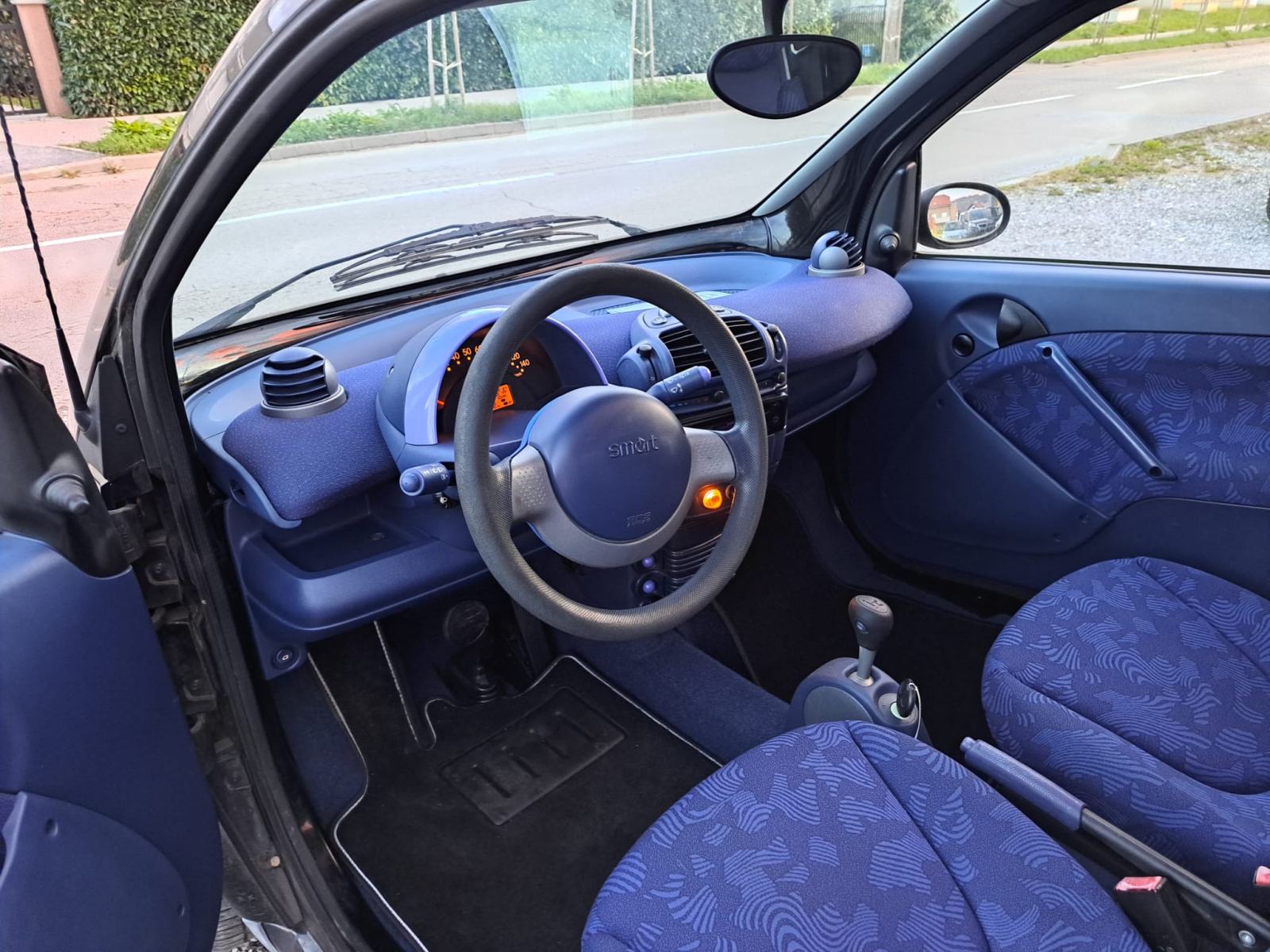 Smart ForTwo CDI Passion KLIMA/SERVO ++MOG. KUPNJE KARTICAMA++, fotografija 10