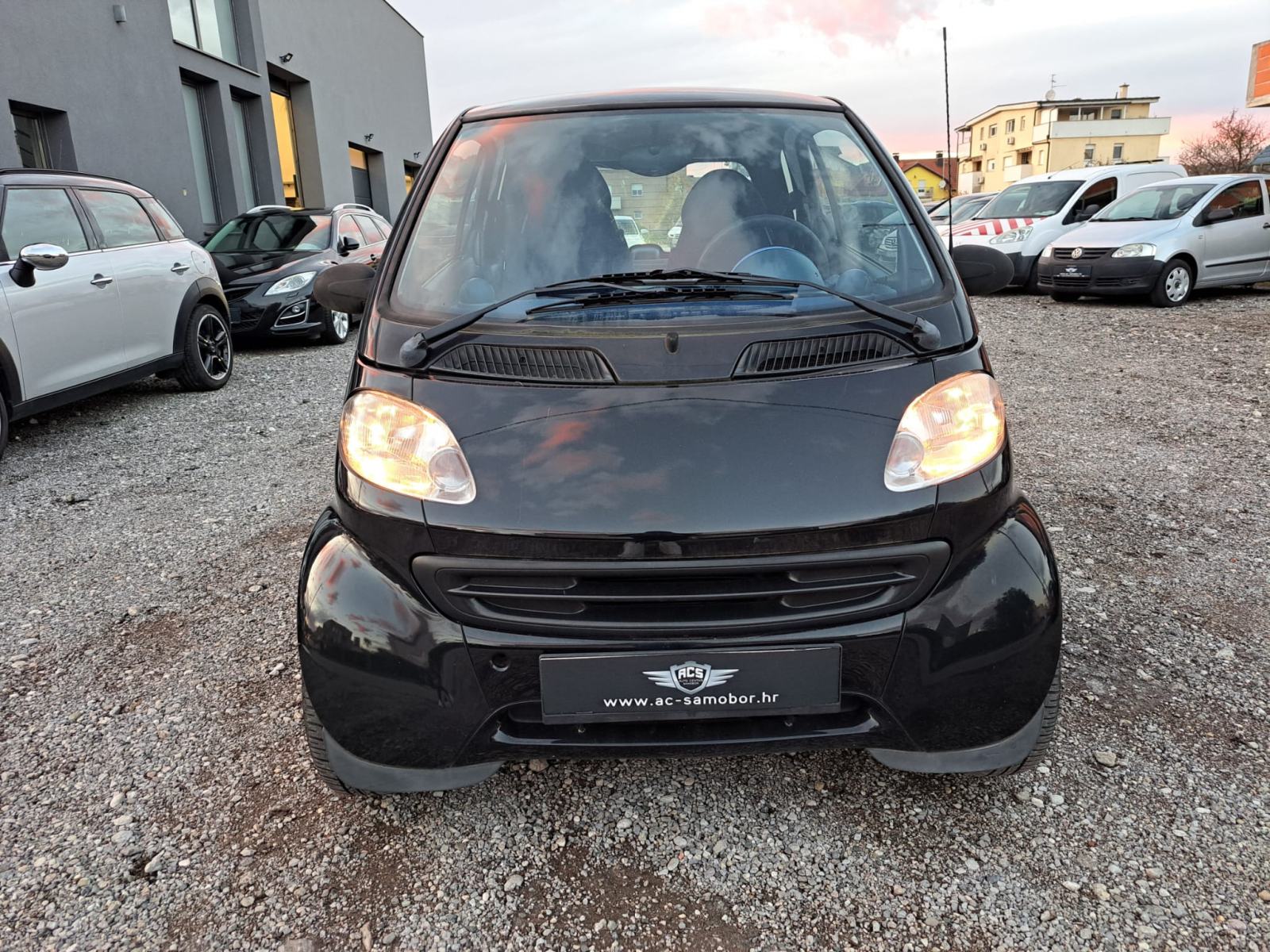Smart ForTwo CDI Passion KLIMA/SERVO ++MOG. KUPNJE KARTICAMA++, fotografija 2