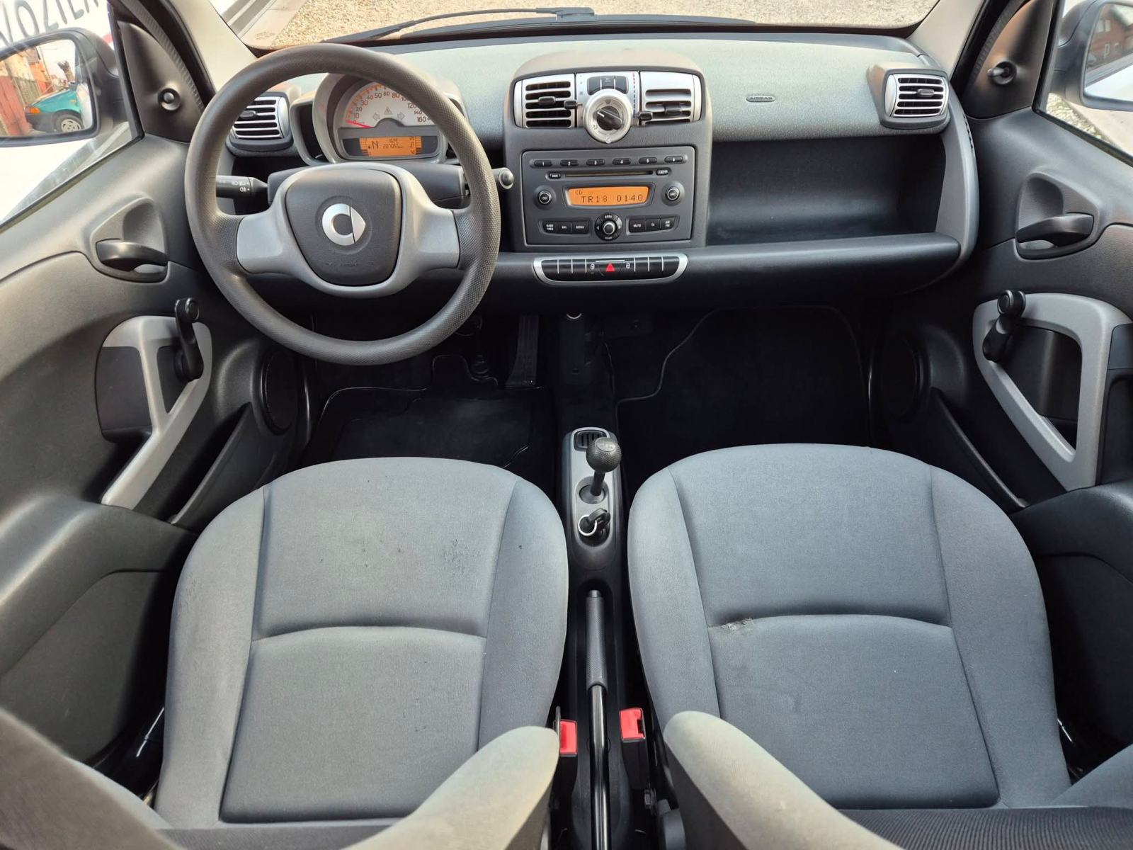 Smart fortwo coupe 0.8 Cdi,savršeno stanje,ko novi, fotografija 11