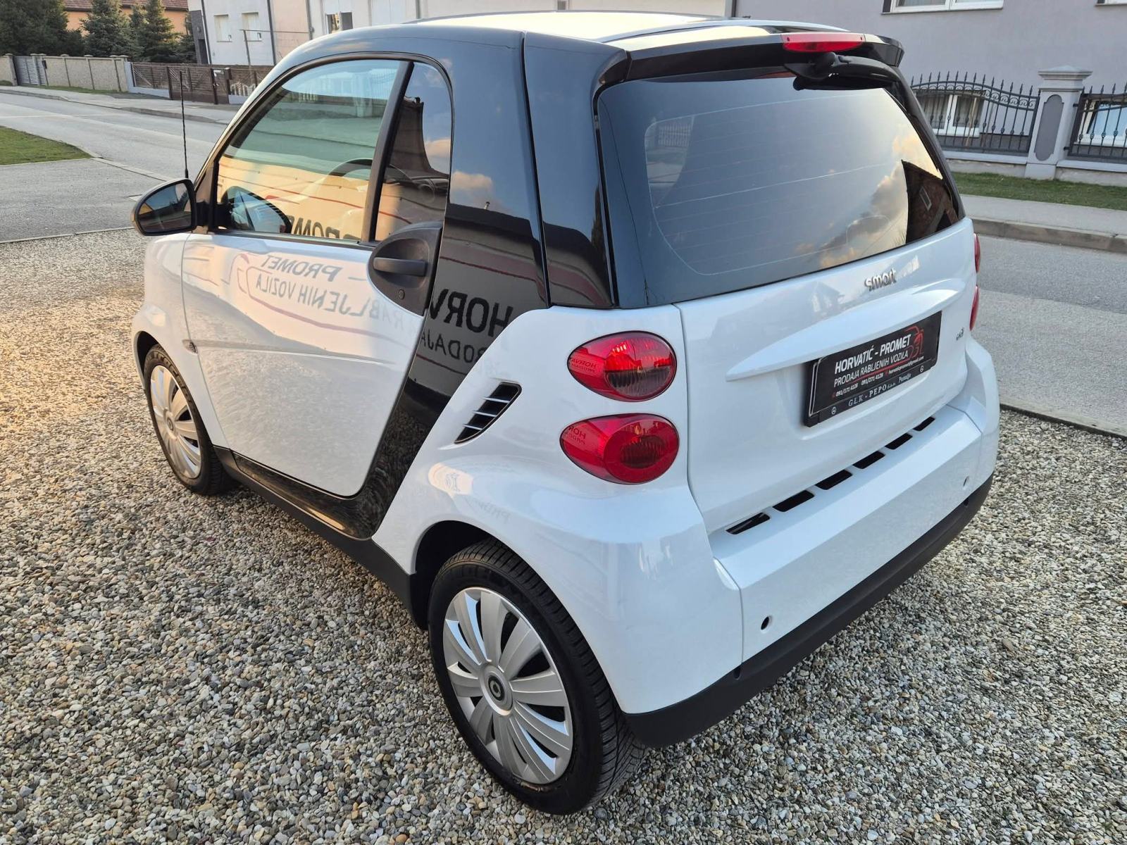 Smart fortwo coupe 0.8 Cdi,savršeno stanje,ko novi, fotografija 7