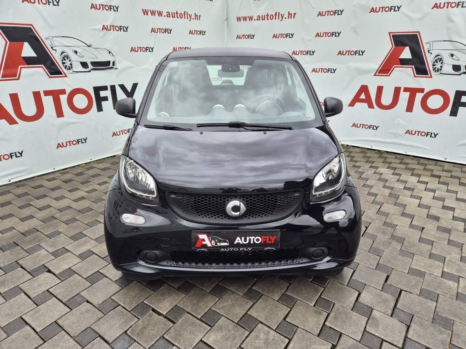 Smart Fortwo Coupe automatik, Led, Tempomat, Klima, 17" alu Brabus, fotografija 2