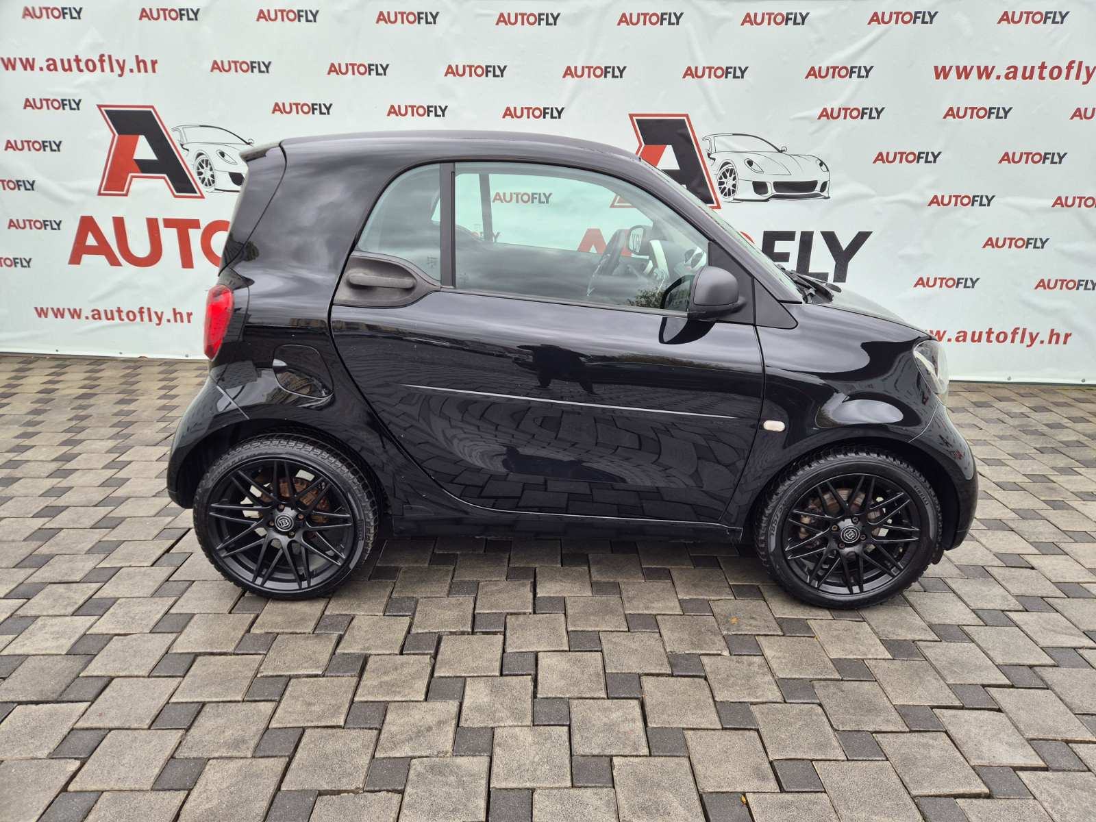 Smart Fortwo Coupe automatik, Led, Tempomat, Klima, 17" alu Brabus, fotografija 4
