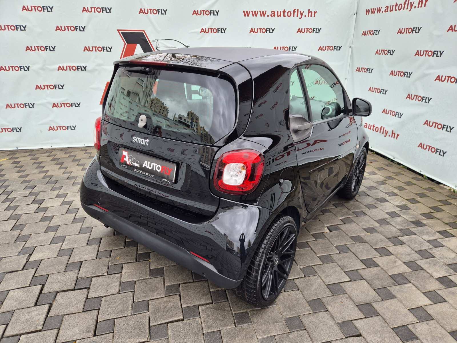 Smart Fortwo Coupe automatik, Led, Tempomat, Klima, 17" alu Brabus, fotografija 8