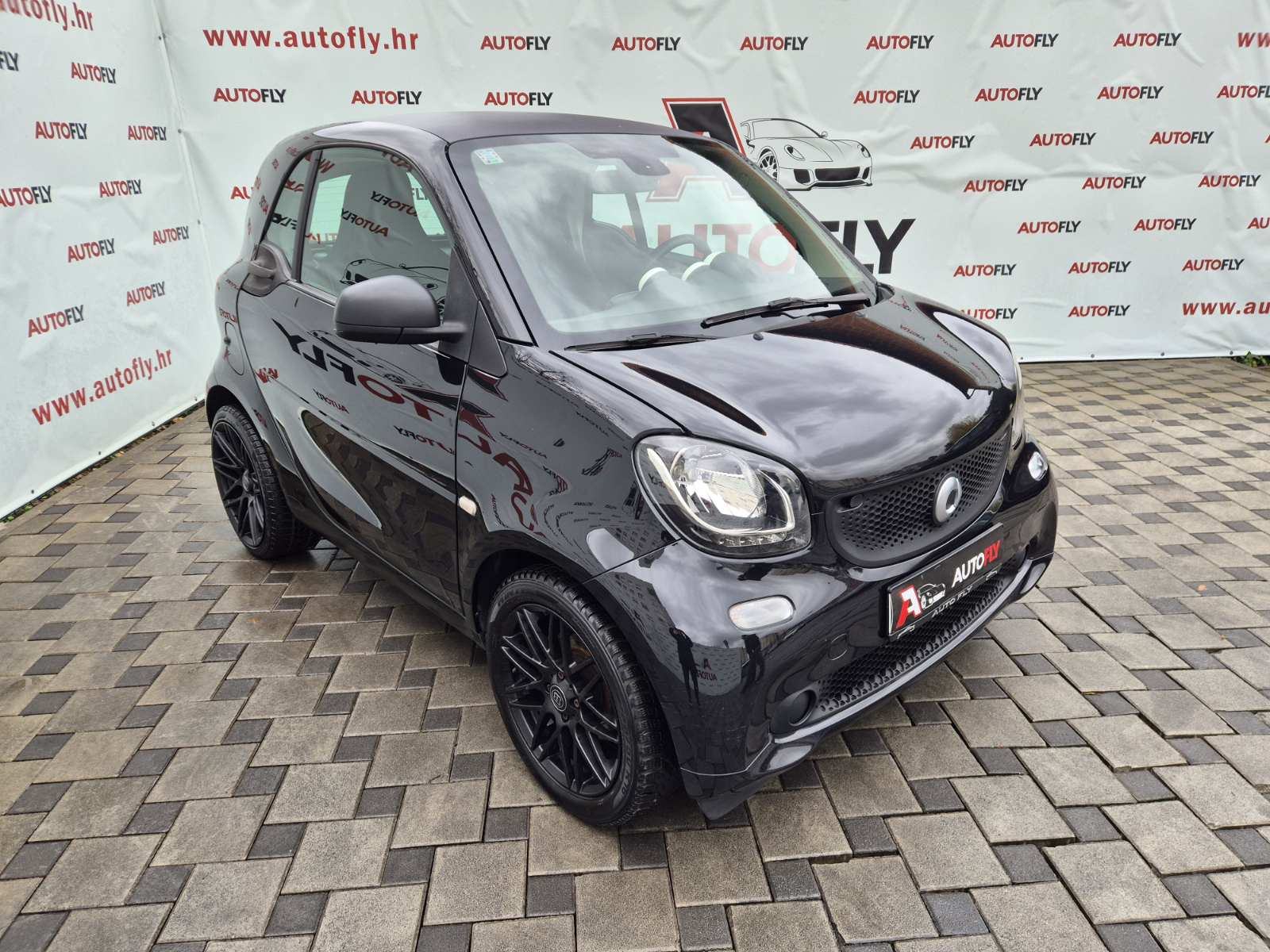 Smart Fortwo Coupe automatik, Led, Tempomat, Klima, 17" alu Brabus, fotografija 9