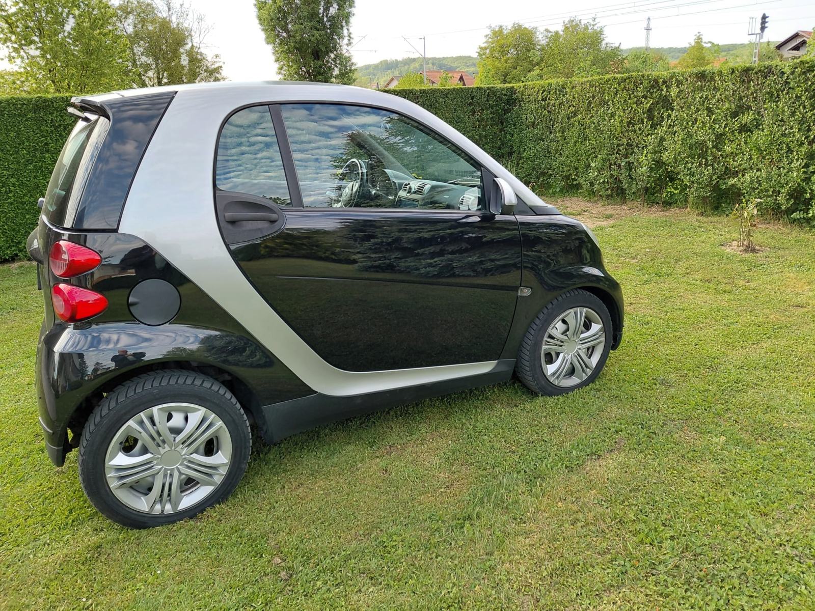 Smart fortwo coupe automatik, fotografija 8