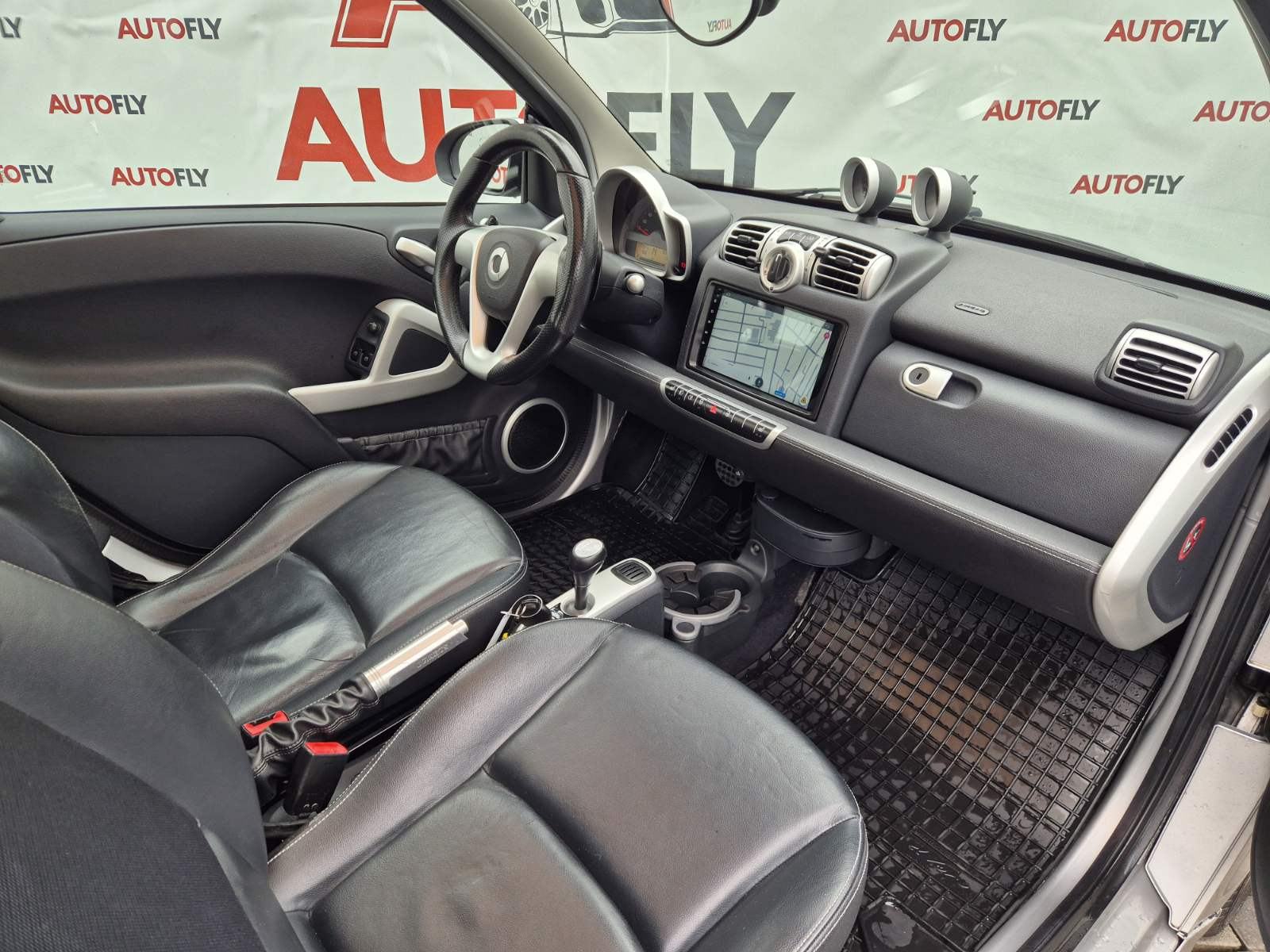 Smart fortwo coupe Brabus, HR auto, Stakleni krov, Koža, Navi, 17"alu, fotografija 16