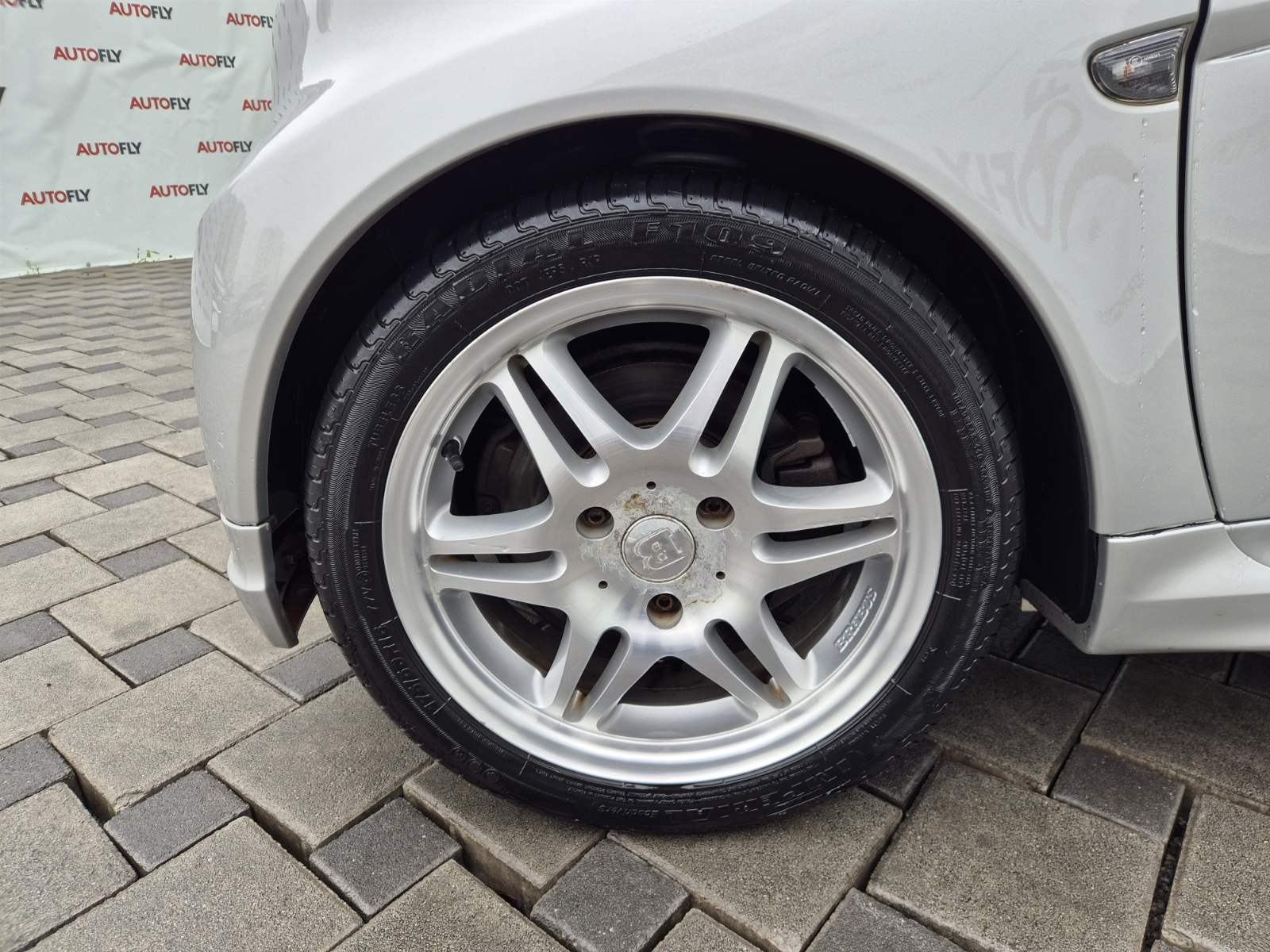 Smart fortwo coupe Brabus, HR auto, Stakleni krov, Koža, Navi, 17"alu, fotografija 19