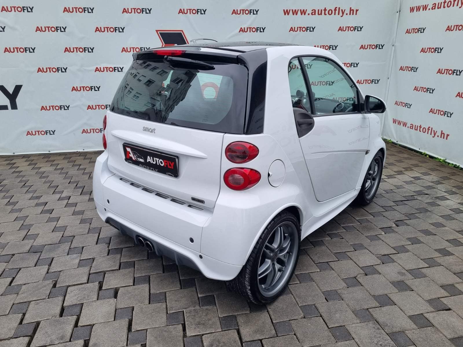 Smart fortwo coupe Brabus 102ks, Stakleni krov, Klima, 17"alu, fotografija 8