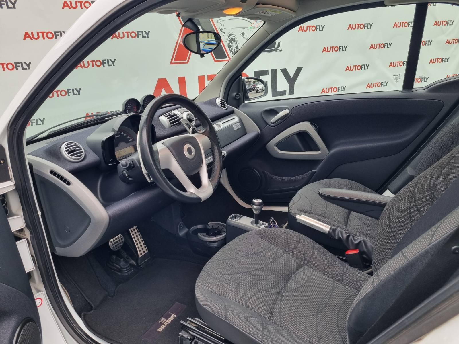 Smart fortwo coupe Brabus 102ks, Stakleni krov, Klima, 17"alu, fotografija 14