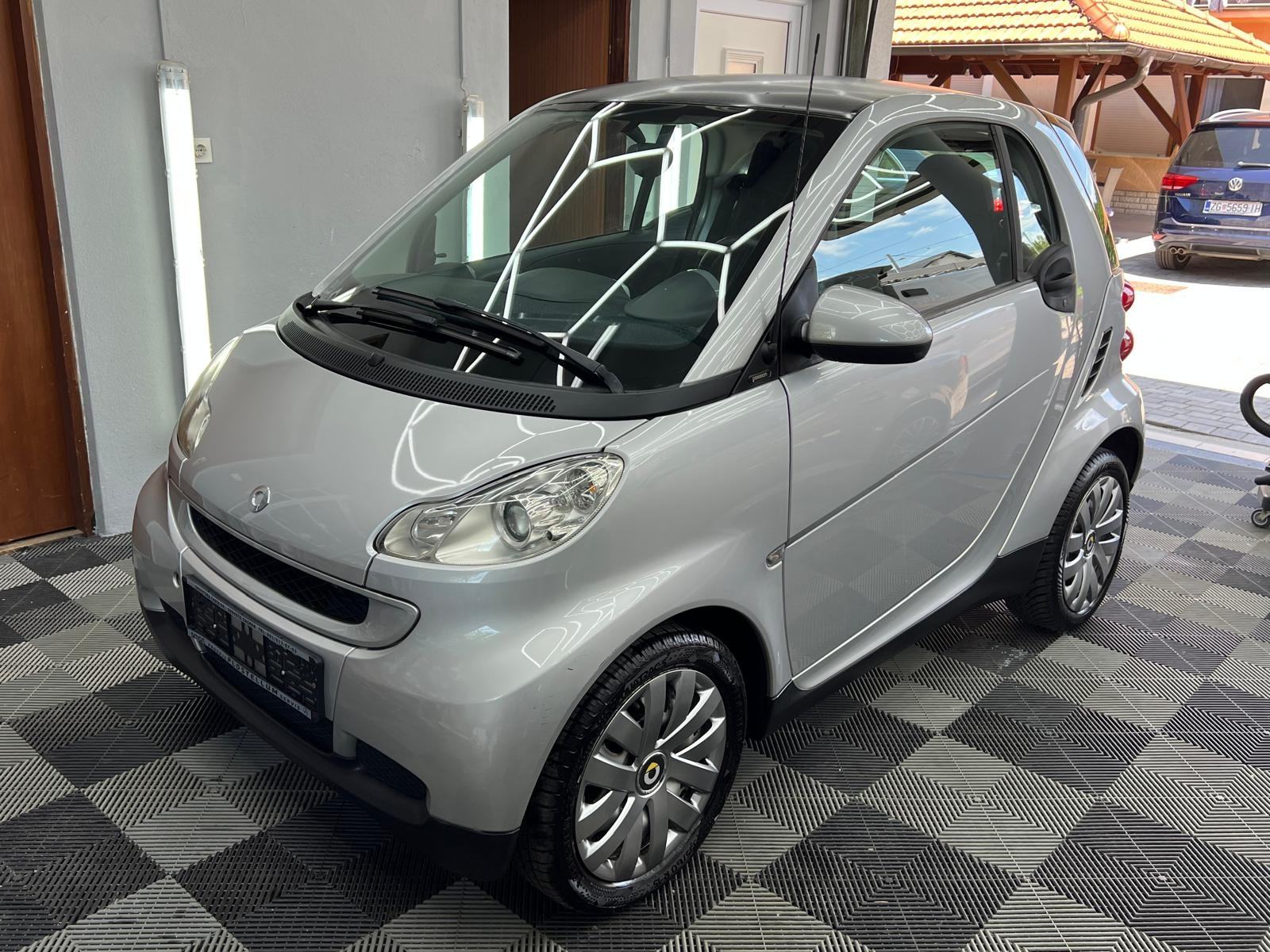 Smart fortwo coupe cdi Softouch automatik, fotografija 7