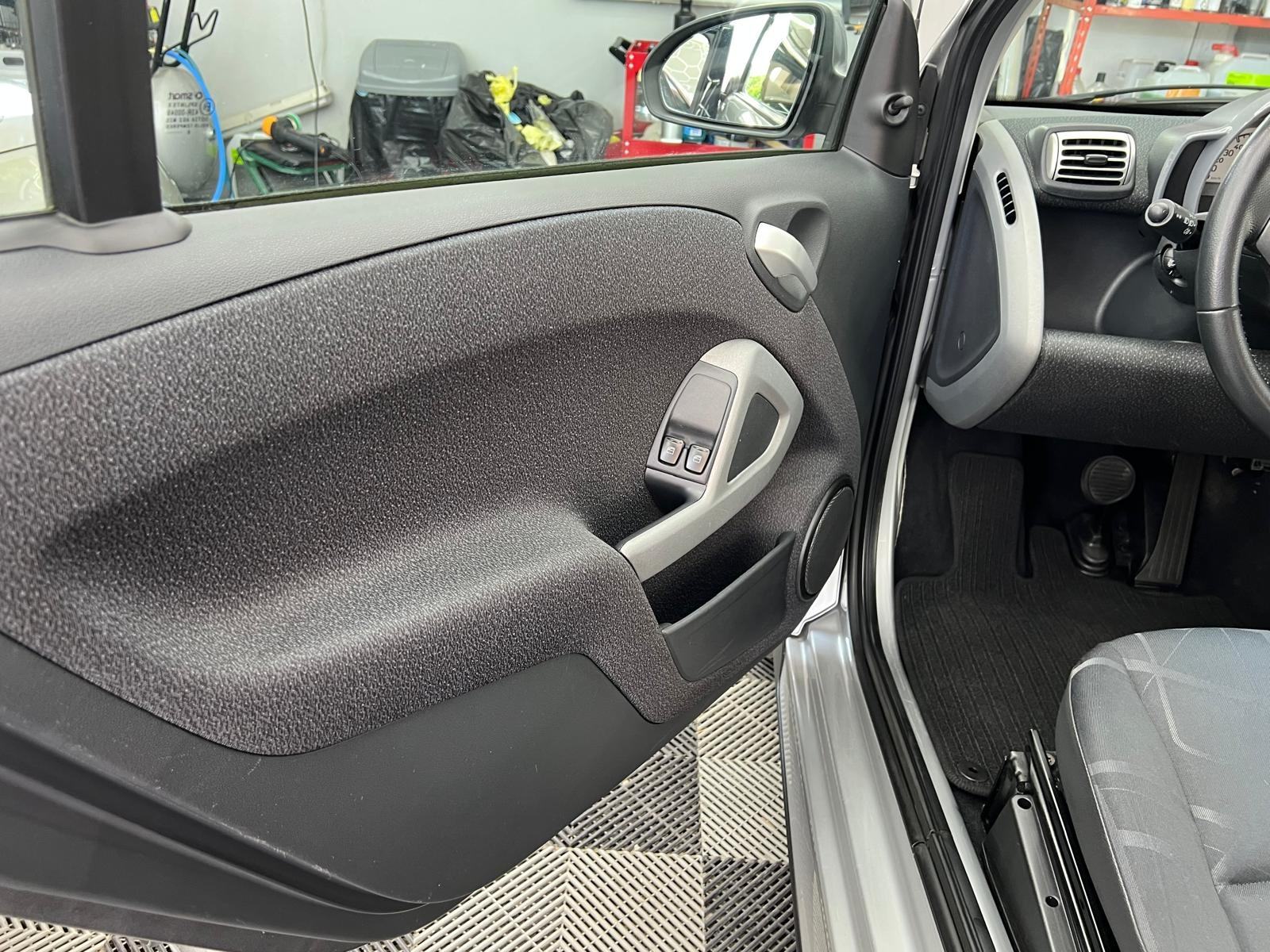 Smart fortwo coupe cdi Softouch automatik, fotografija 9