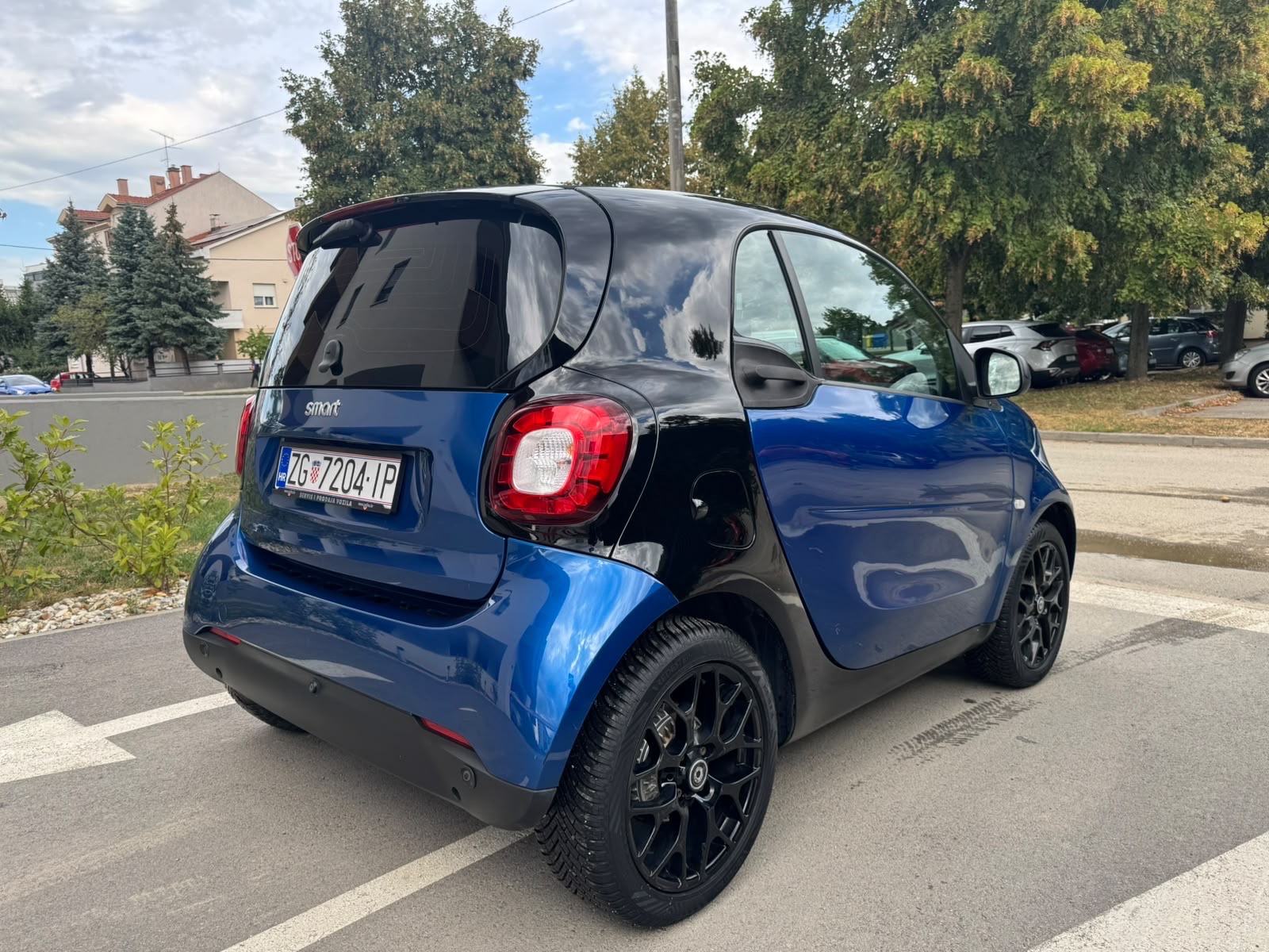 Smart fortwo coupe fortwo automatik, fotografija 3