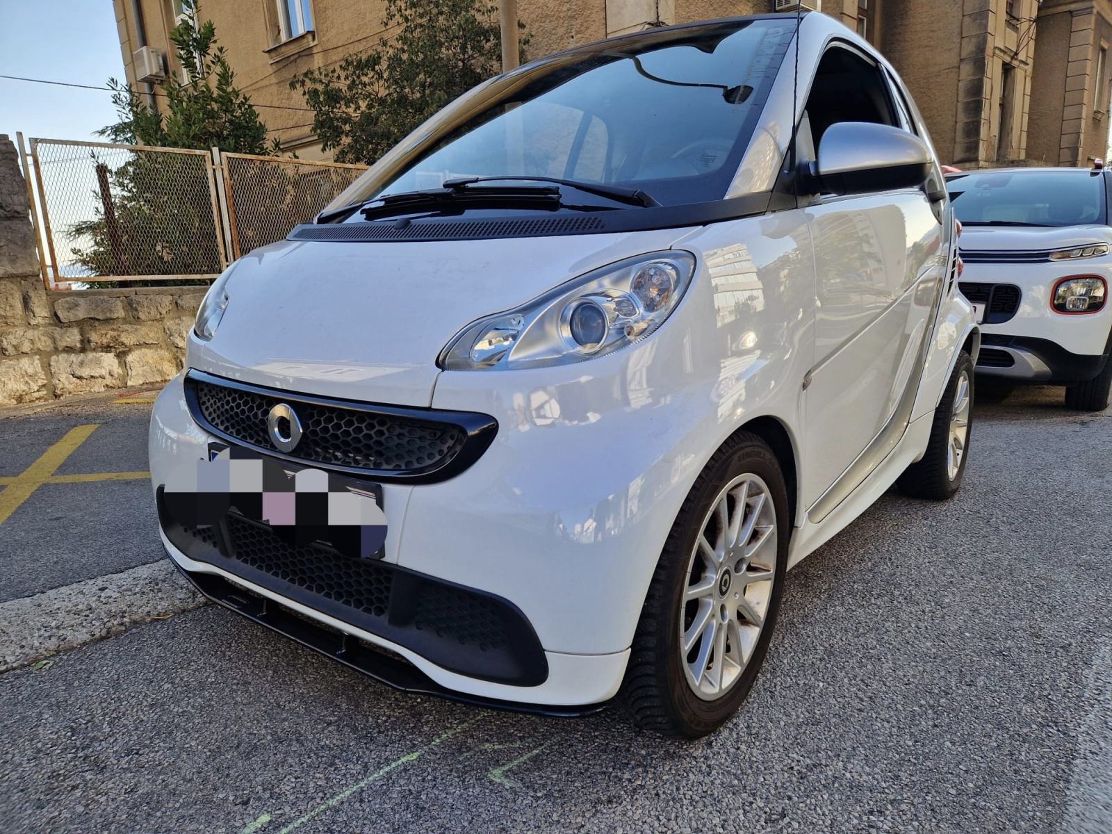 Smart fortwo coupe 2014g automatik,servo, alu+benzinac, fotografija 7