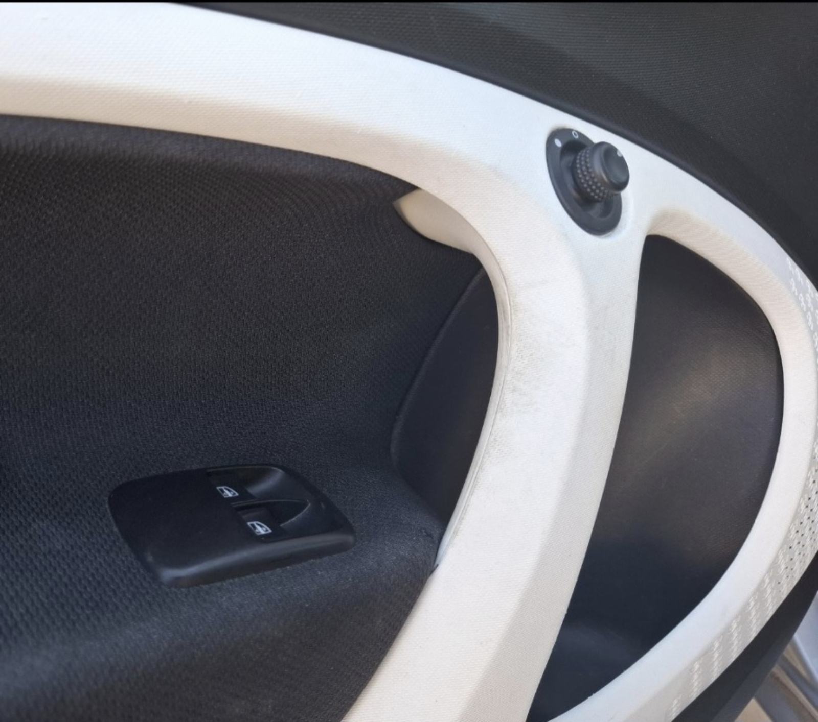 Smart fortwo 453•PRIME • AUTOMATIK,KLIMA,KOŽA,NAVI,LED,ALU...., fotografija 9