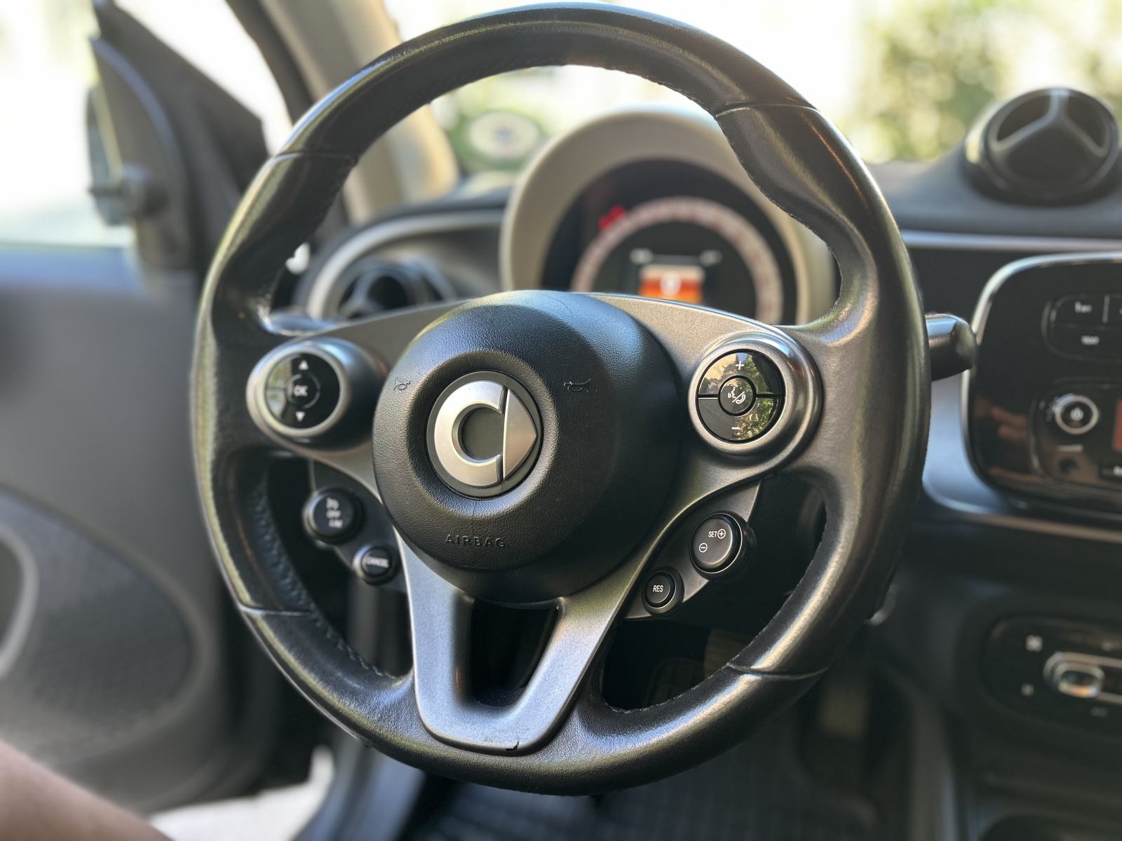 Smart ForTwo 1.0 Automatik Passion reg.02/2027, fotografija 15