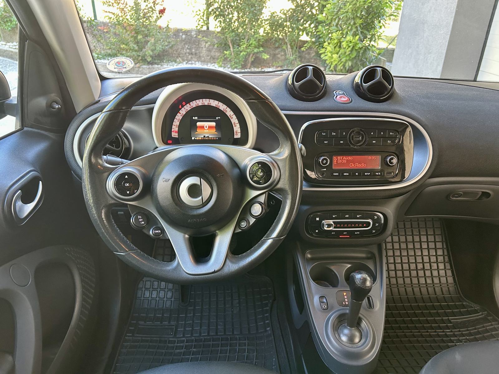 Smart ForTwo 1.0 Automatik Passion reg.02/2027, fotografija 17