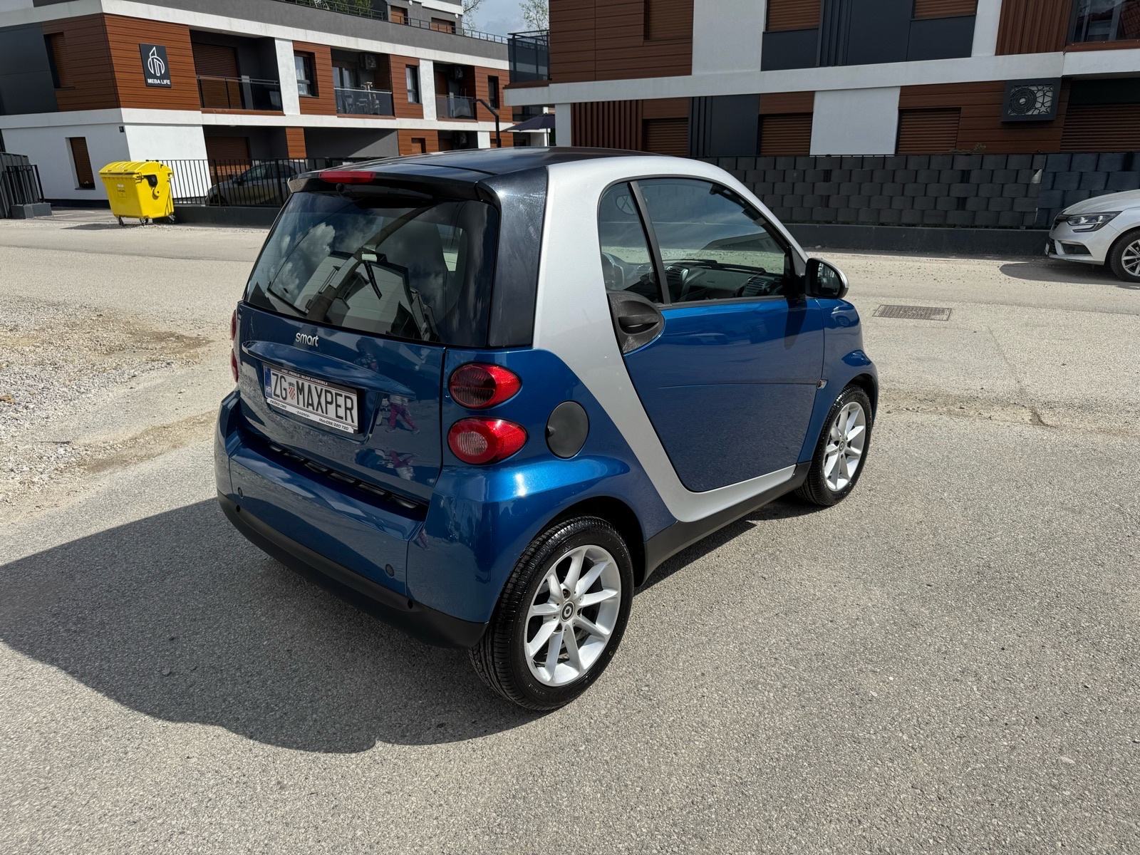 Smart fortwo coupe Passion automatik, fotografija 3