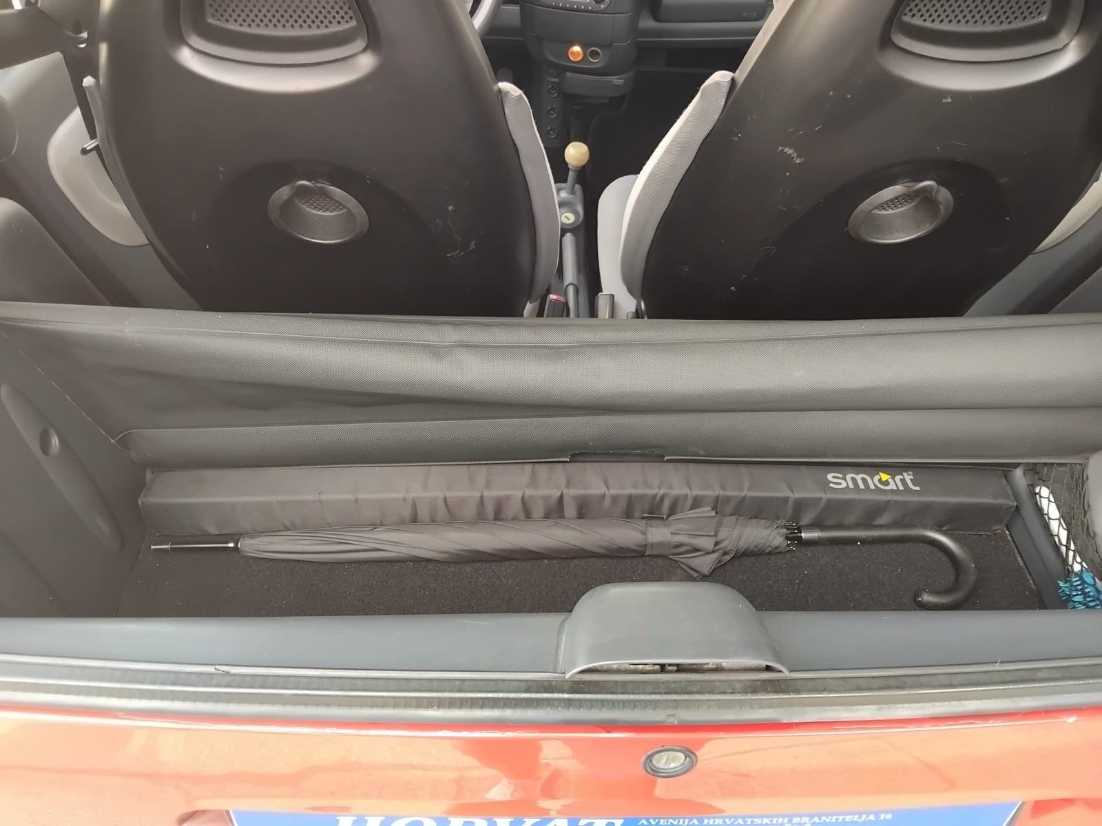 Smart fortwo coupe Pure Automatik,Klima,Nove Gume,Odlično Stanje,, fotografija 13