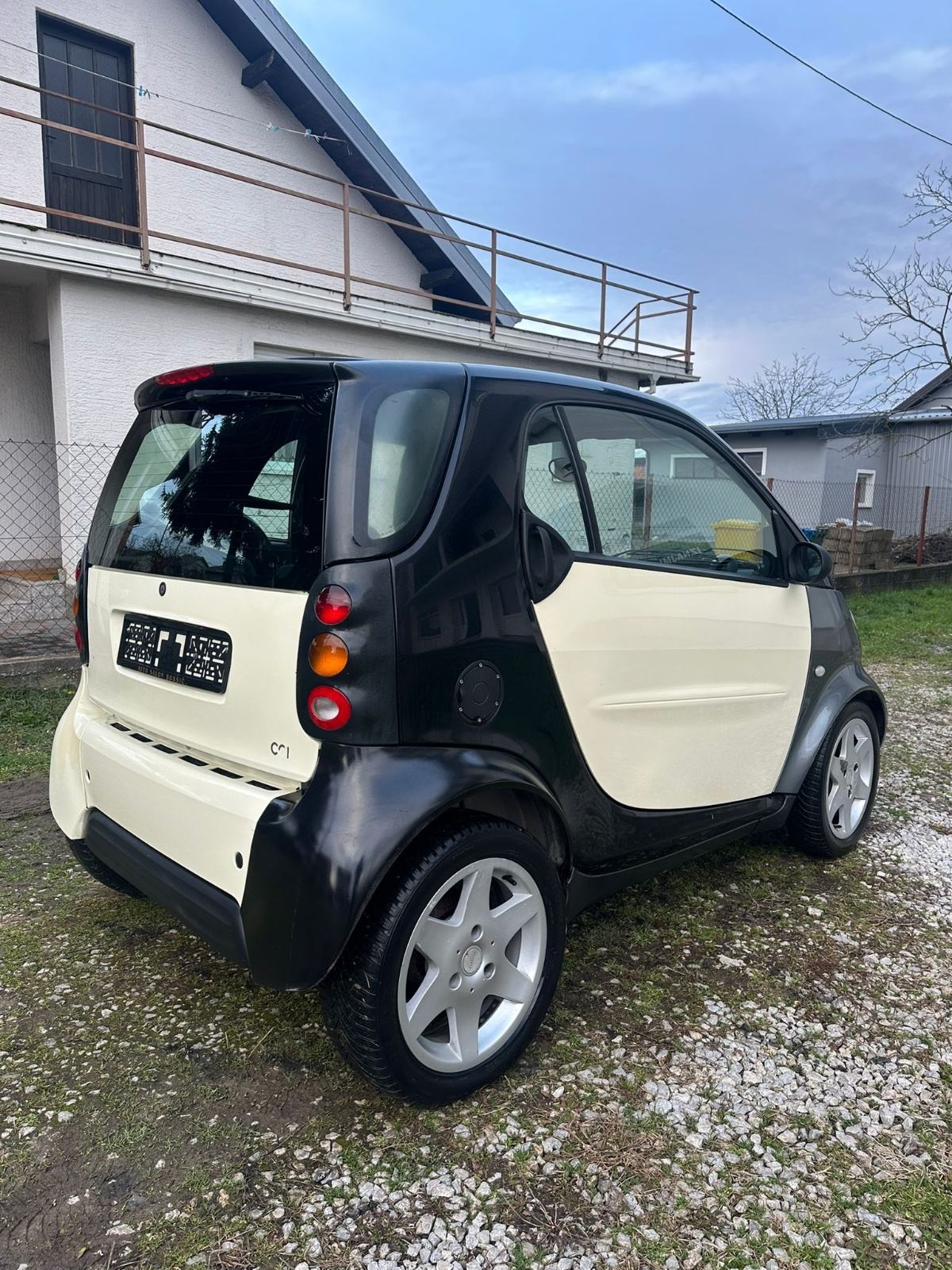 Smart fortwo coupe CDI Pure automatik, KARTICE RATA "59€" 098/253-222, fotografija 13