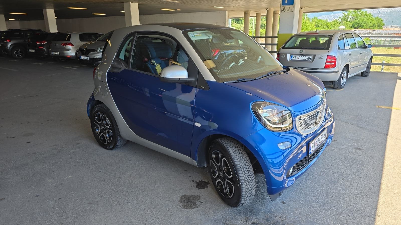 *Smart ForTwo 1.0 (71 KS) – 2015. god automatik, fotografija 3