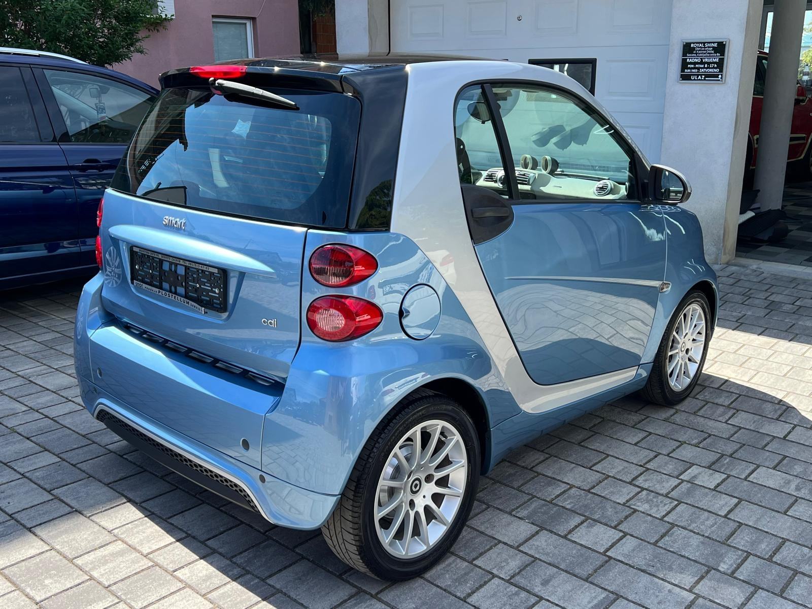 Smart fortwo coupe cdi Softouch SERVO, fotografija 7