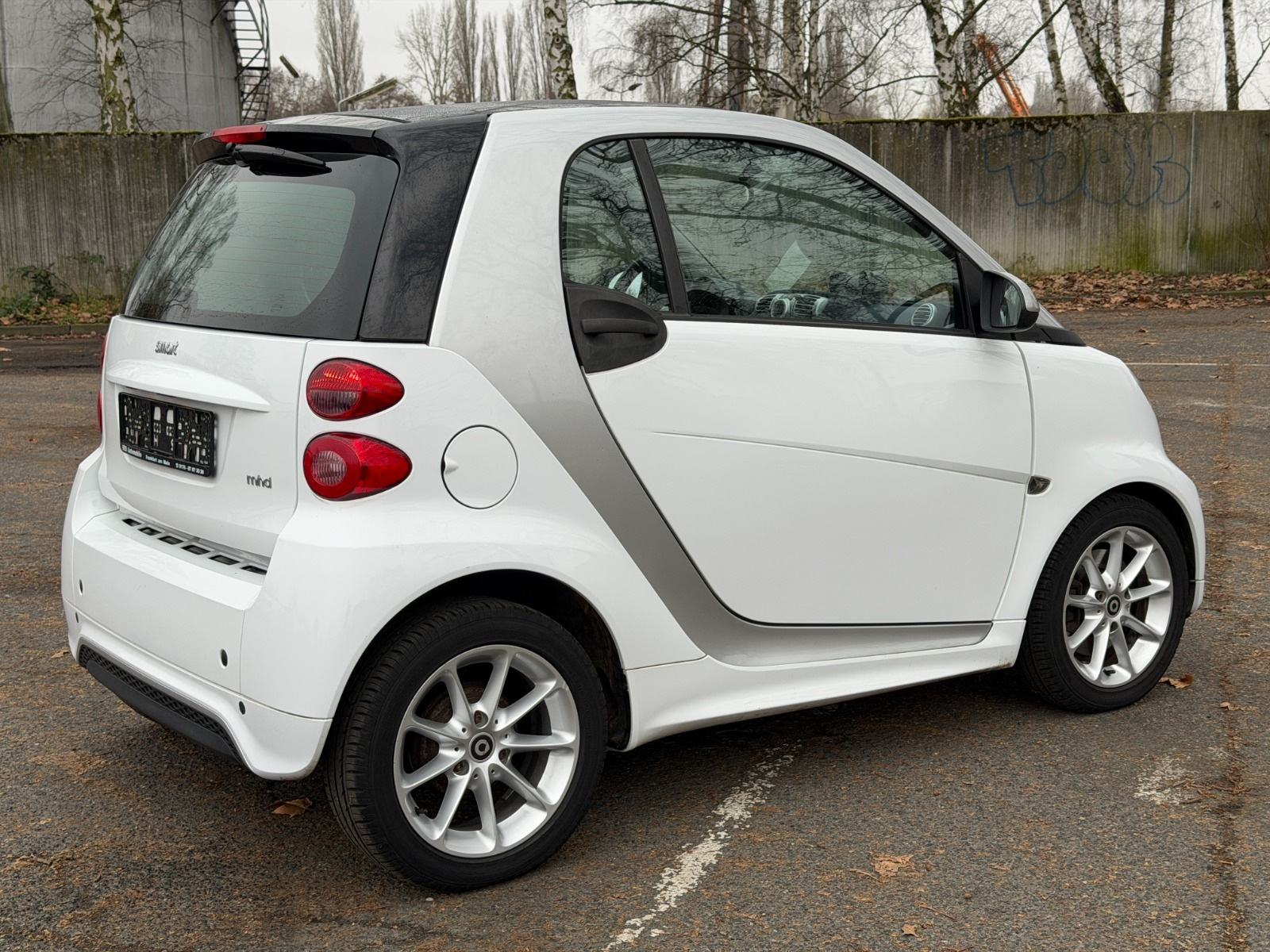 Smart fortwo-52 Kw-SERVO‼️AUTOMATIK+F1,KLIMA,KOŽA,PANO,ALU...2014 G, fotografija 3