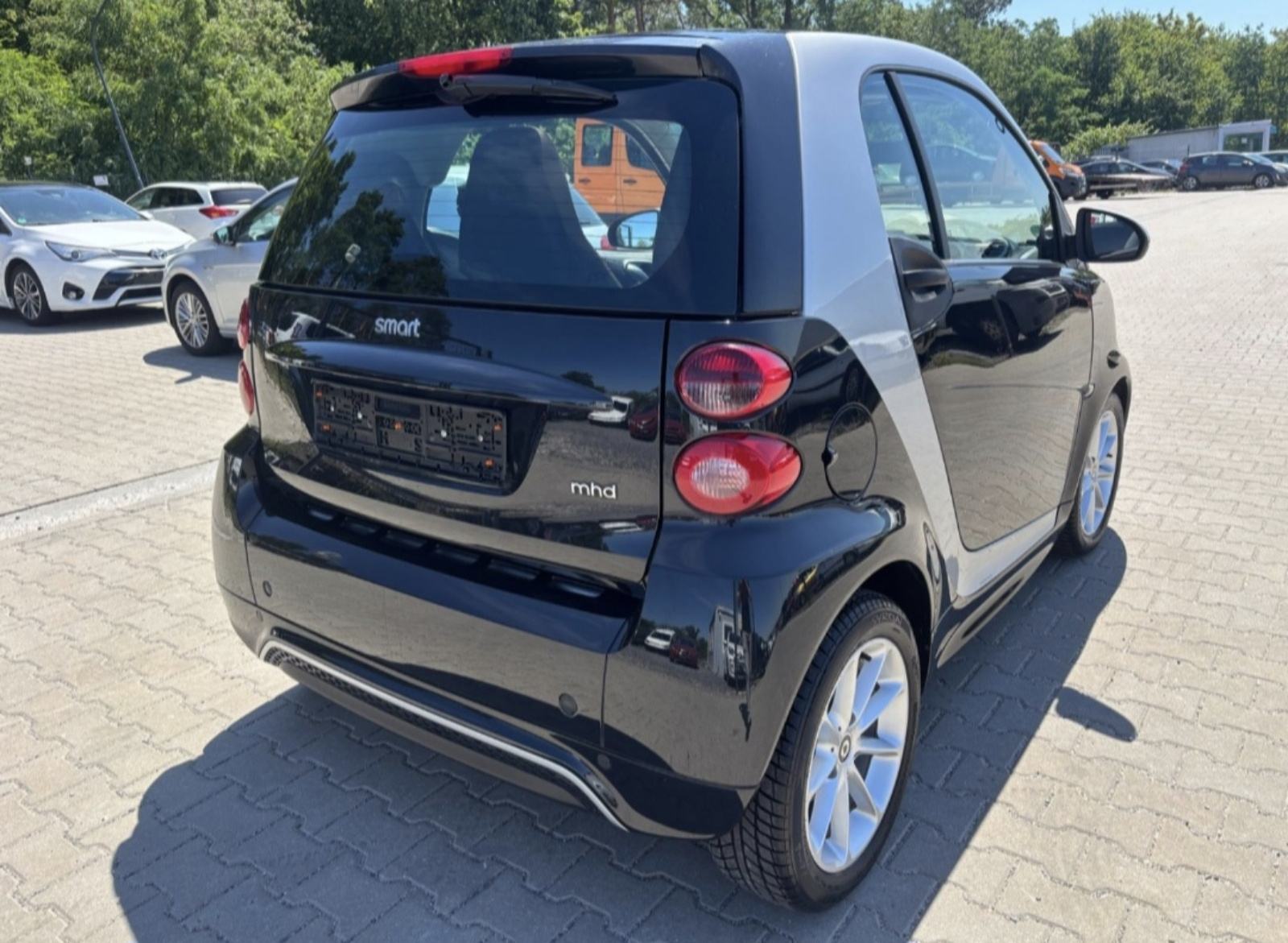 Smart fortwo- 52 Kw -SERVO‼️AUTOMATIK,KLIMA,NAVI,PANO,ALU..., fotografija 6