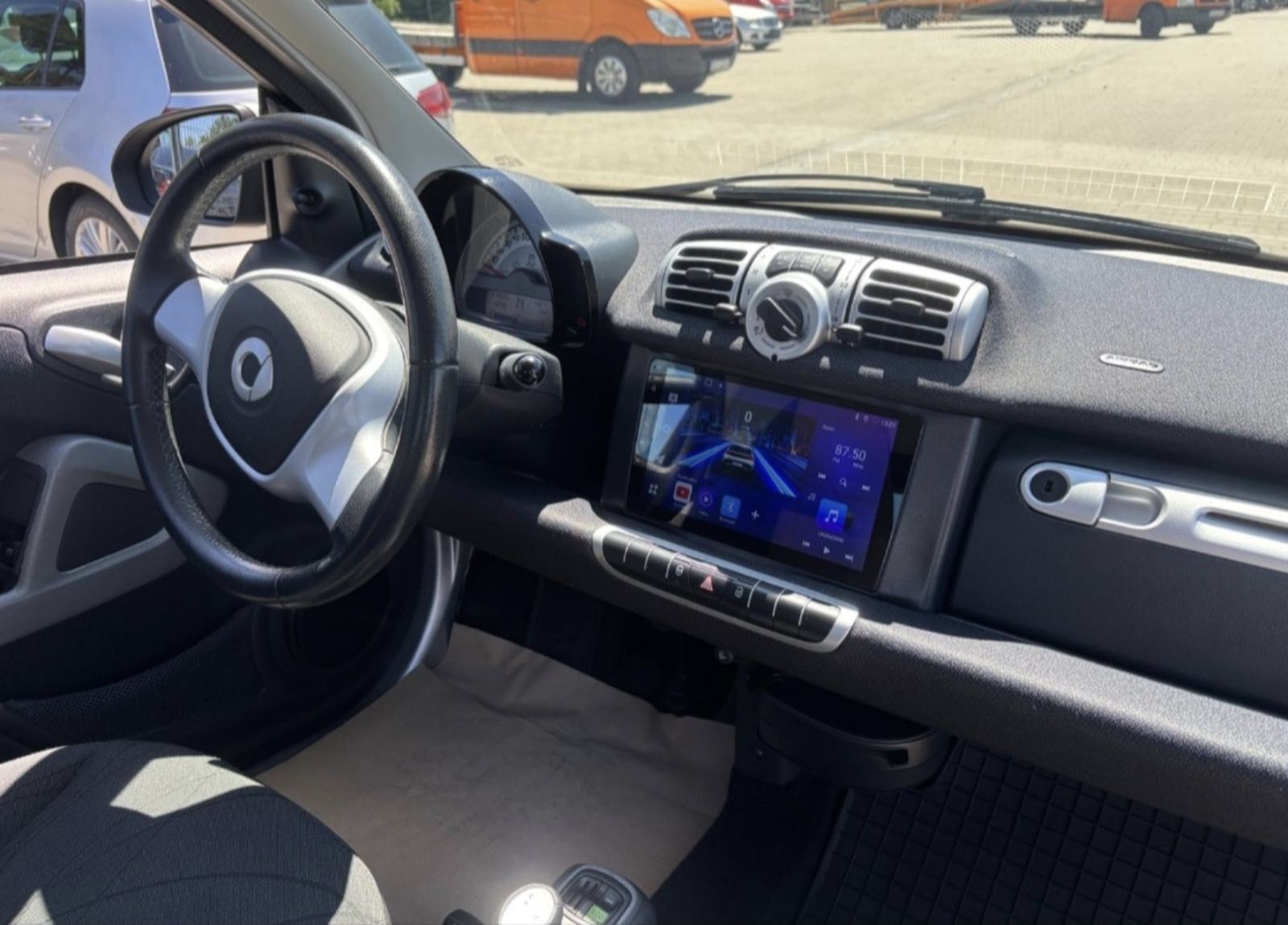 Smart fortwo- 52 Kw -SERVO‼️AUTOMATIK,KLIMA,NAVI,PANO,ALU..., fotografija 10
