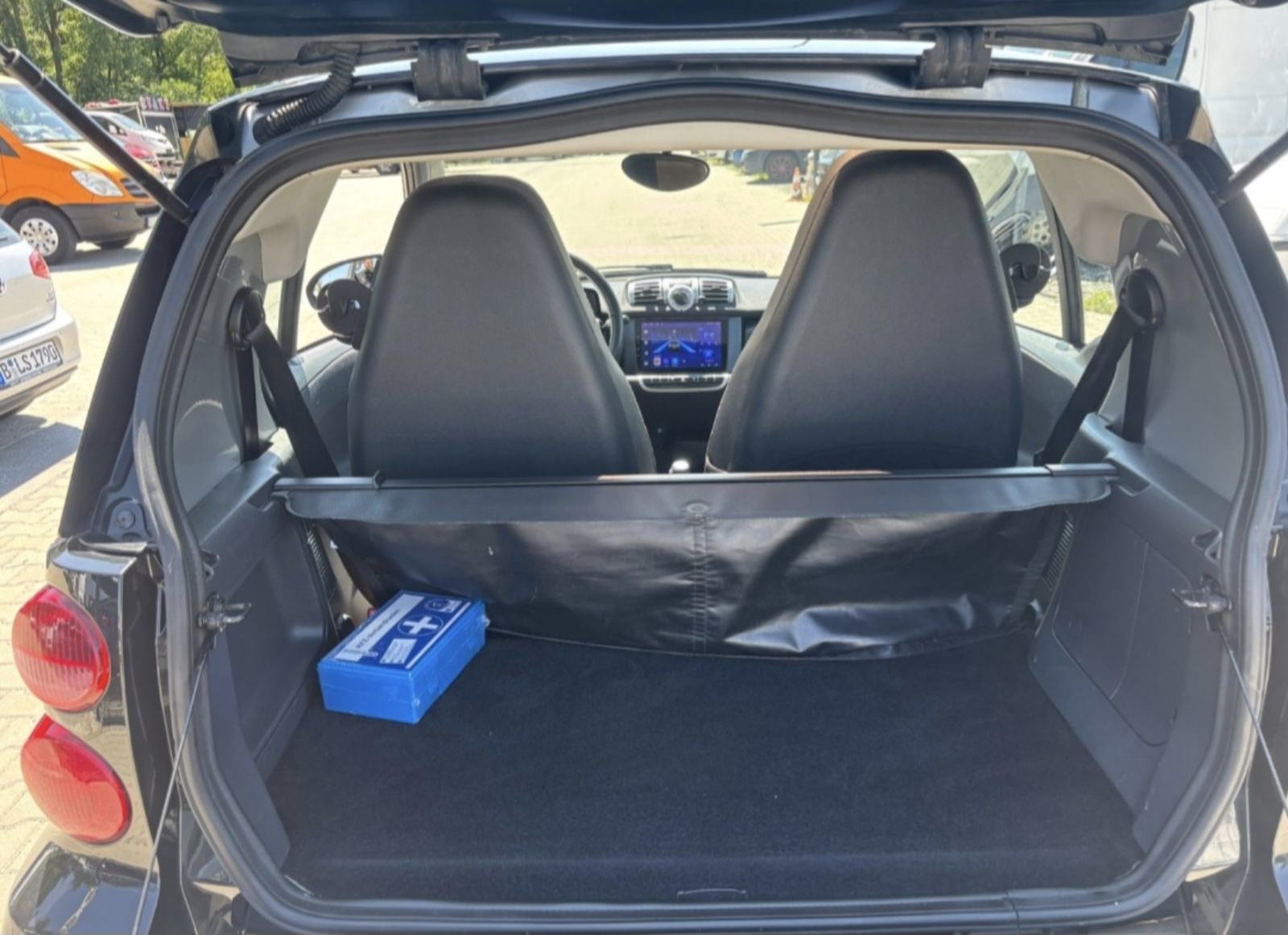 Smart fortwo- 52 Kw -SERVO‼️AUTOMATIK,KLIMA,NAVI,PANO,ALU..., fotografija 15