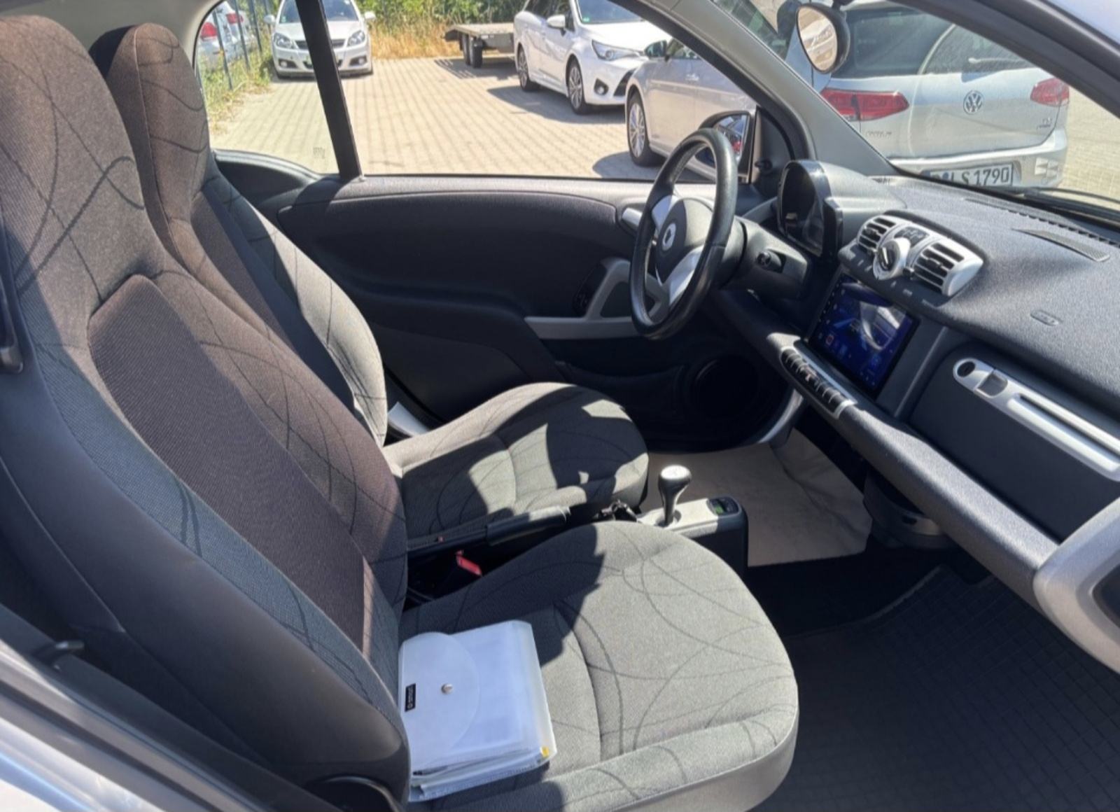 Smart fortwo- 52 Kw -SERVO‼️AUTOMATIK,KLIMA,NAVI,PANO,ALU..., fotografija 12
