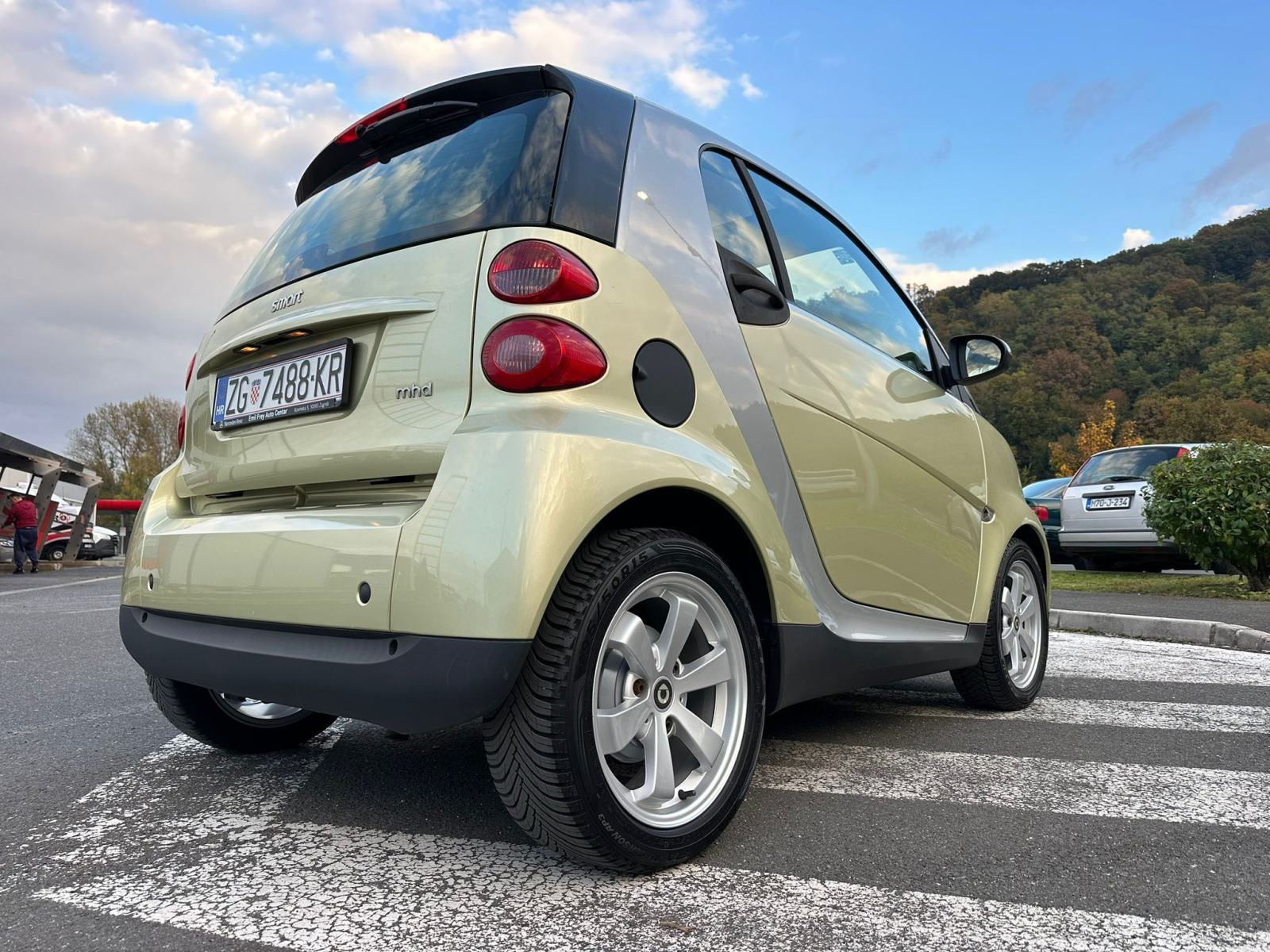 Smart fortwo coupe THREE LIMITED EDITION automatik, fotografija 6