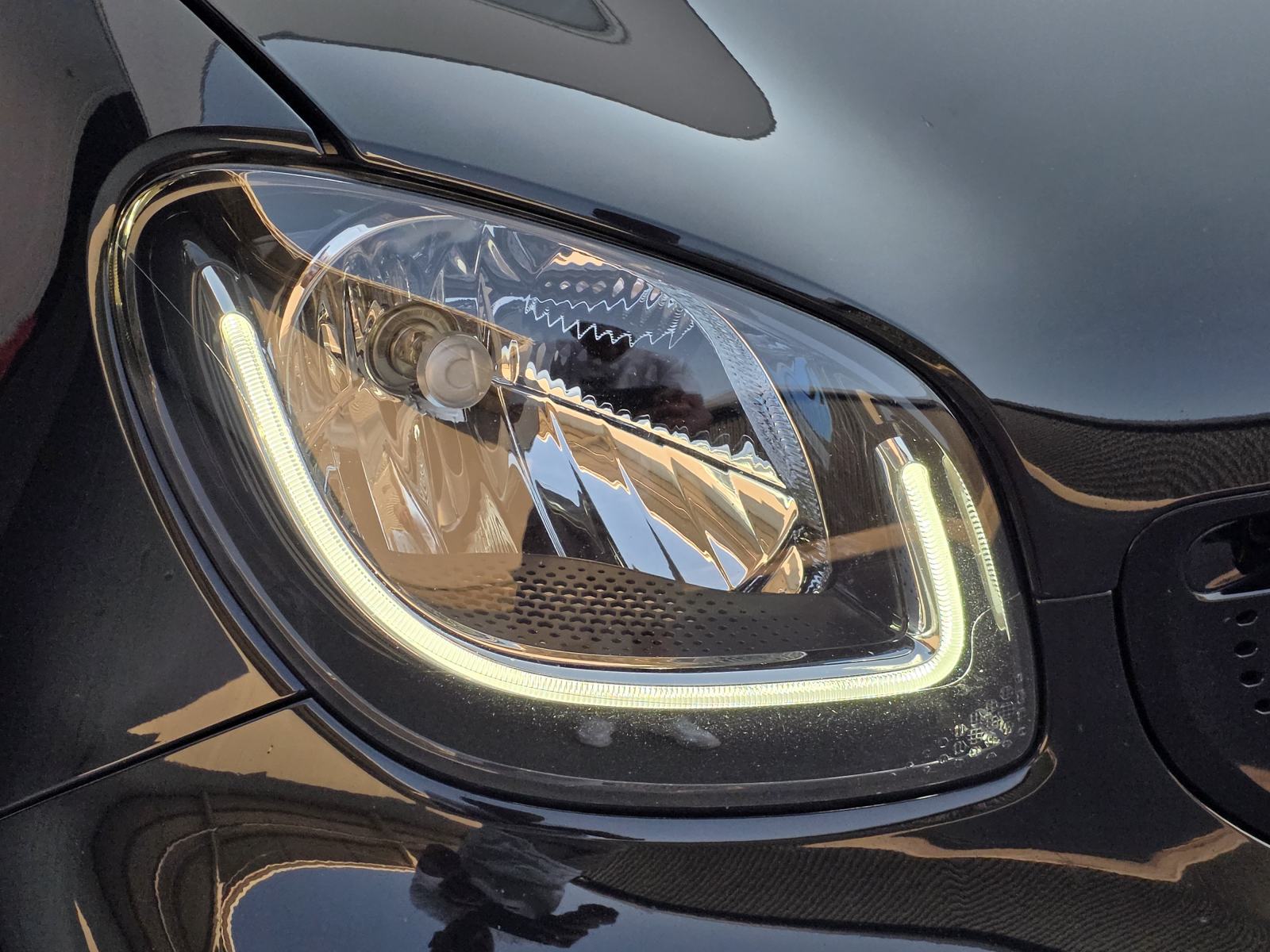 Smart fortwo coupe TURBO 66KW automatik,LED,PANO,NAVI,KOŽA,AUT.KLIMA, fotografija 15