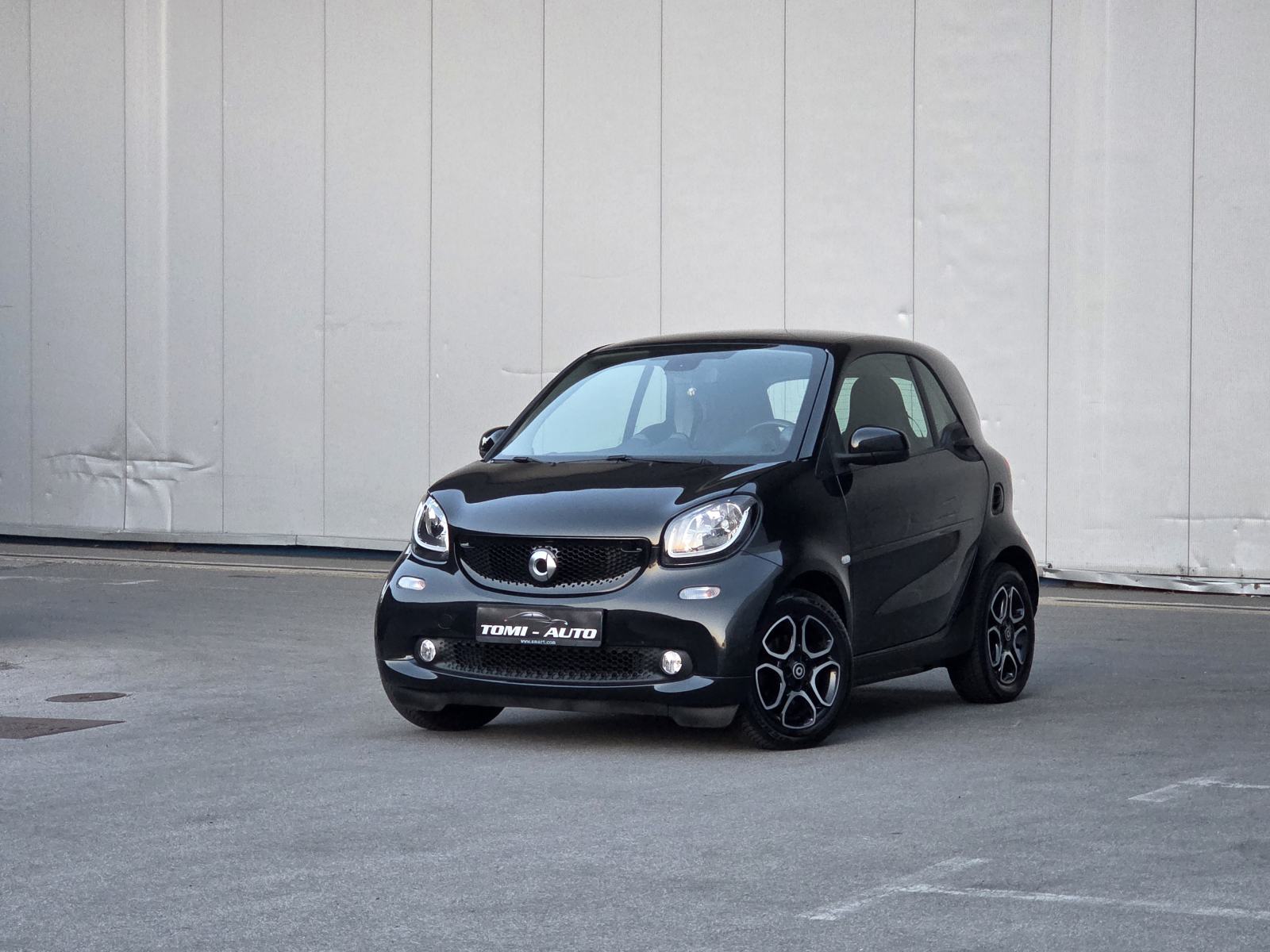 Smart fortwo coupe TURBO 66KW automatik,LED,PANO,NAVI,KOŽA,AUT.KLIMA, fotografija 19