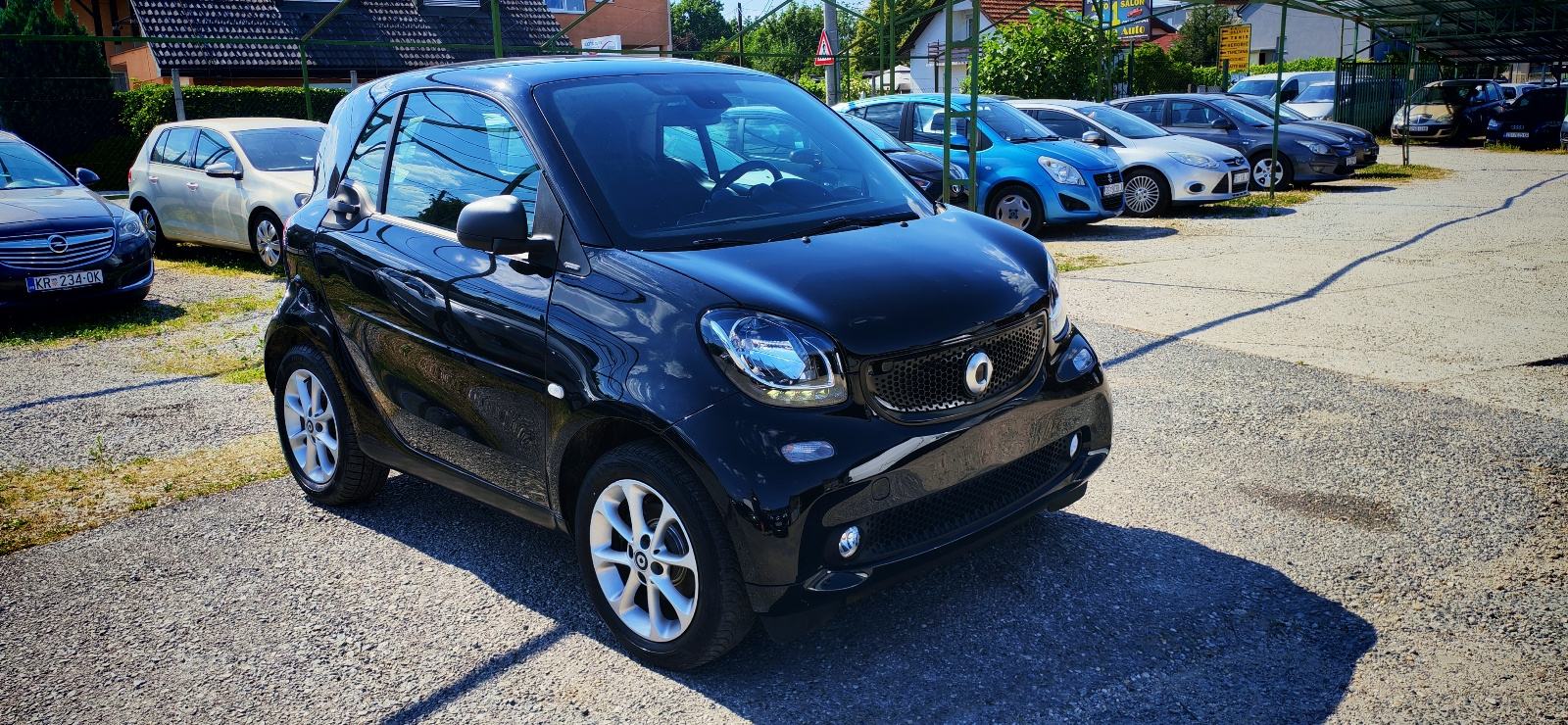 Smart fortwo coupe1.0 2019.G, fotografija 4