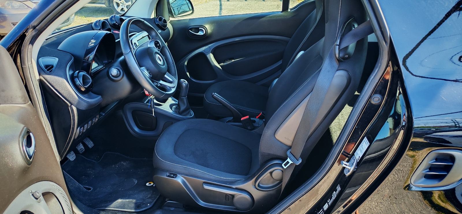 Smart fortwo coupe1.0 2019.G, fotografija 20