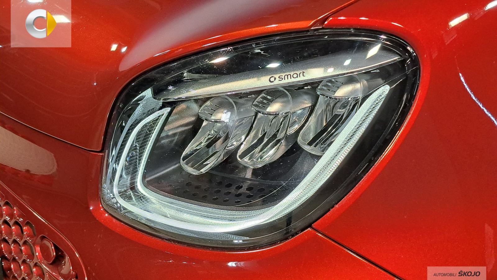 Smart fortwo EQ PASSION PLUS 66kW /LED /PANORAMA /BLACKMOTION PAKET, fotografija 16