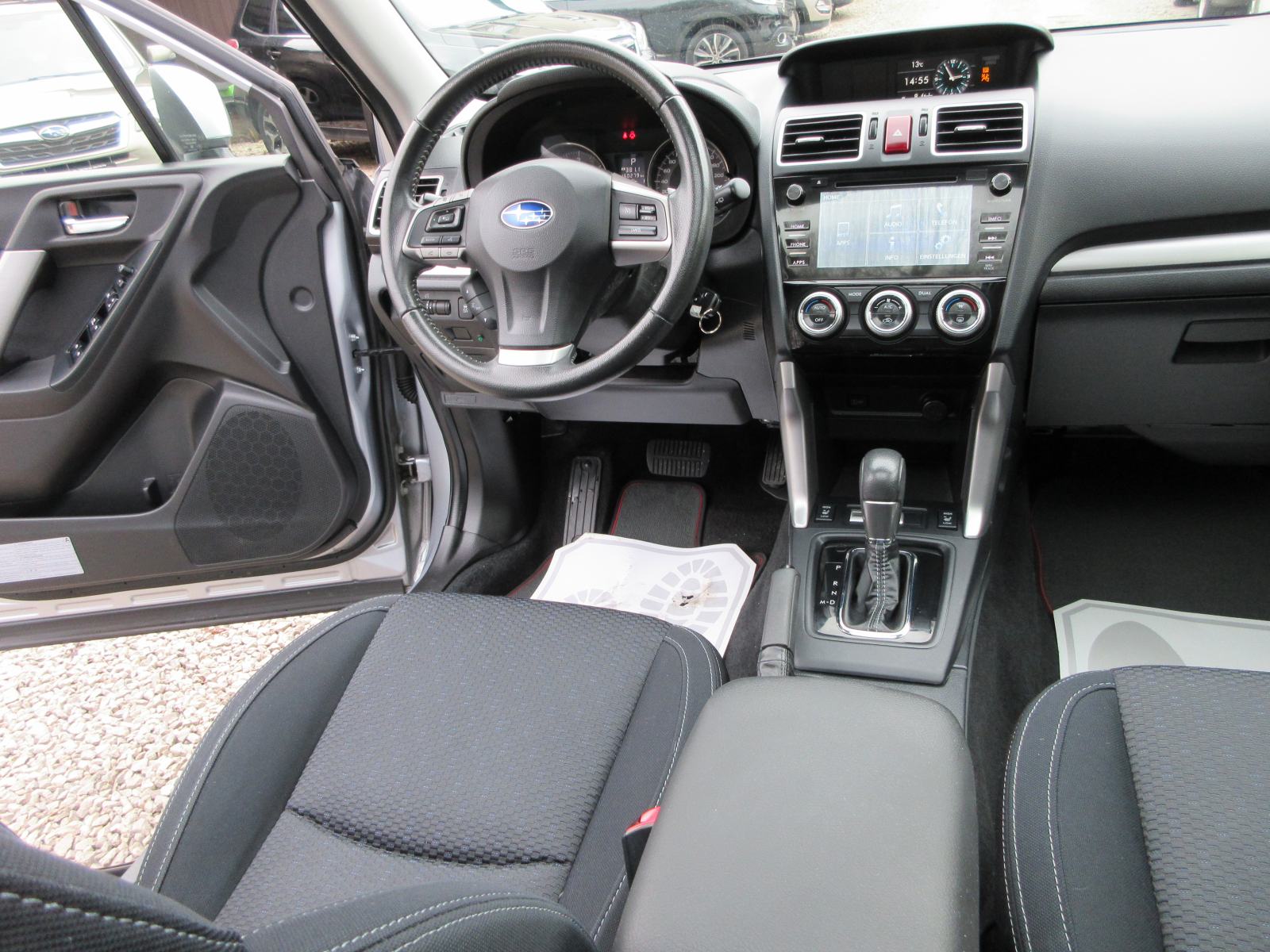 SUBARU FORESTER 2.0 D 4X4 AUTOMATIK,NAVIGACIJA,KAMERA,PANORAMA,ALU !!!, fotografija 20